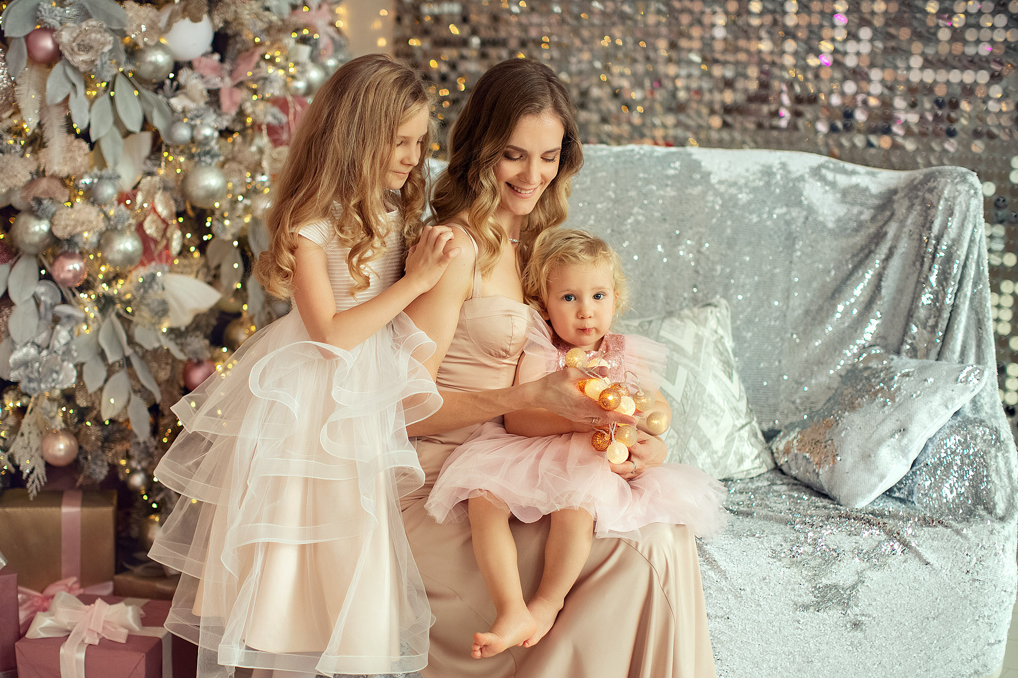 Зефирная новогодняя фотосессия трех принцесс. Tatyana Nadezhdina Family photographer