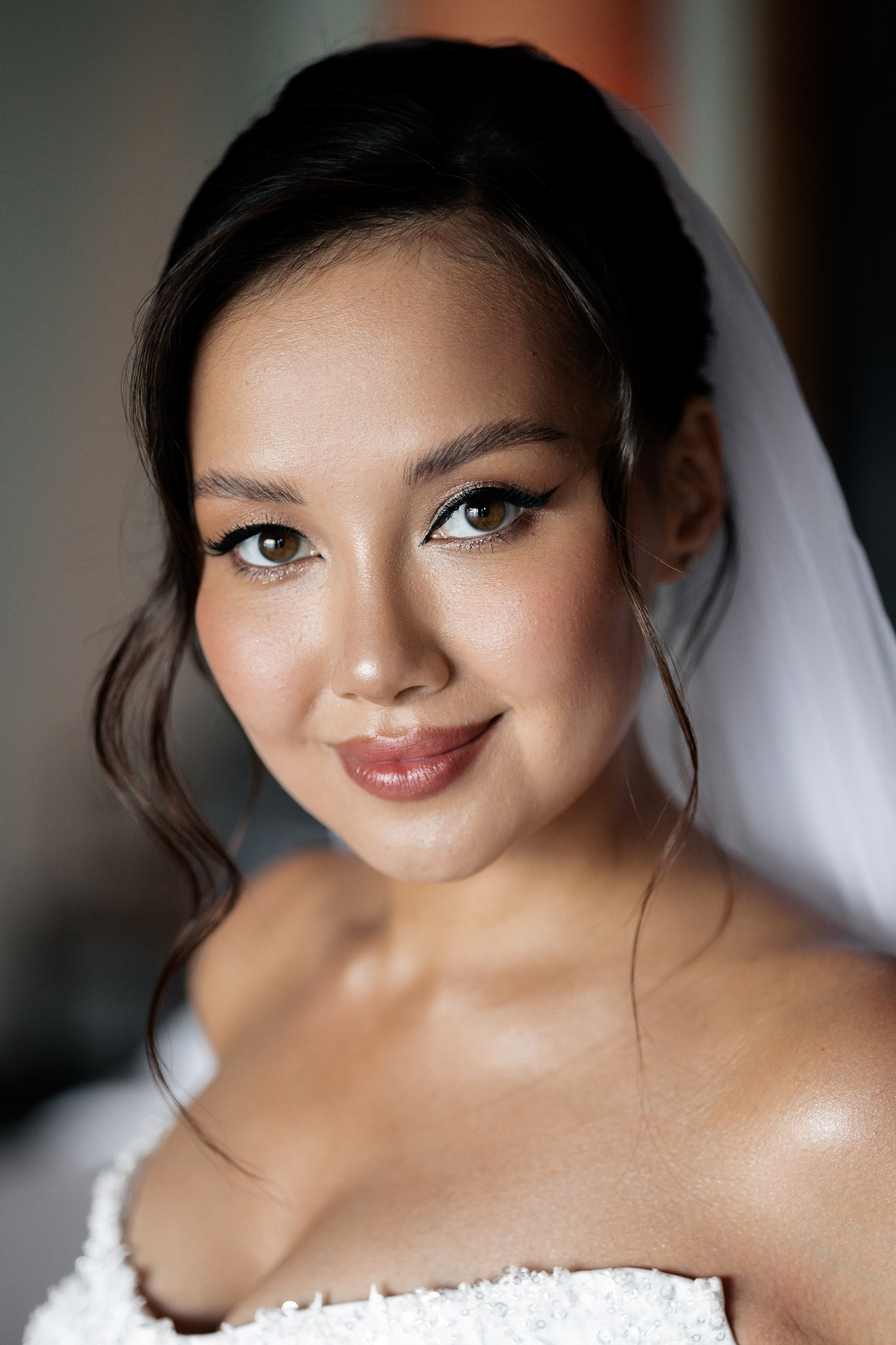portrait of the bride on her wedding day