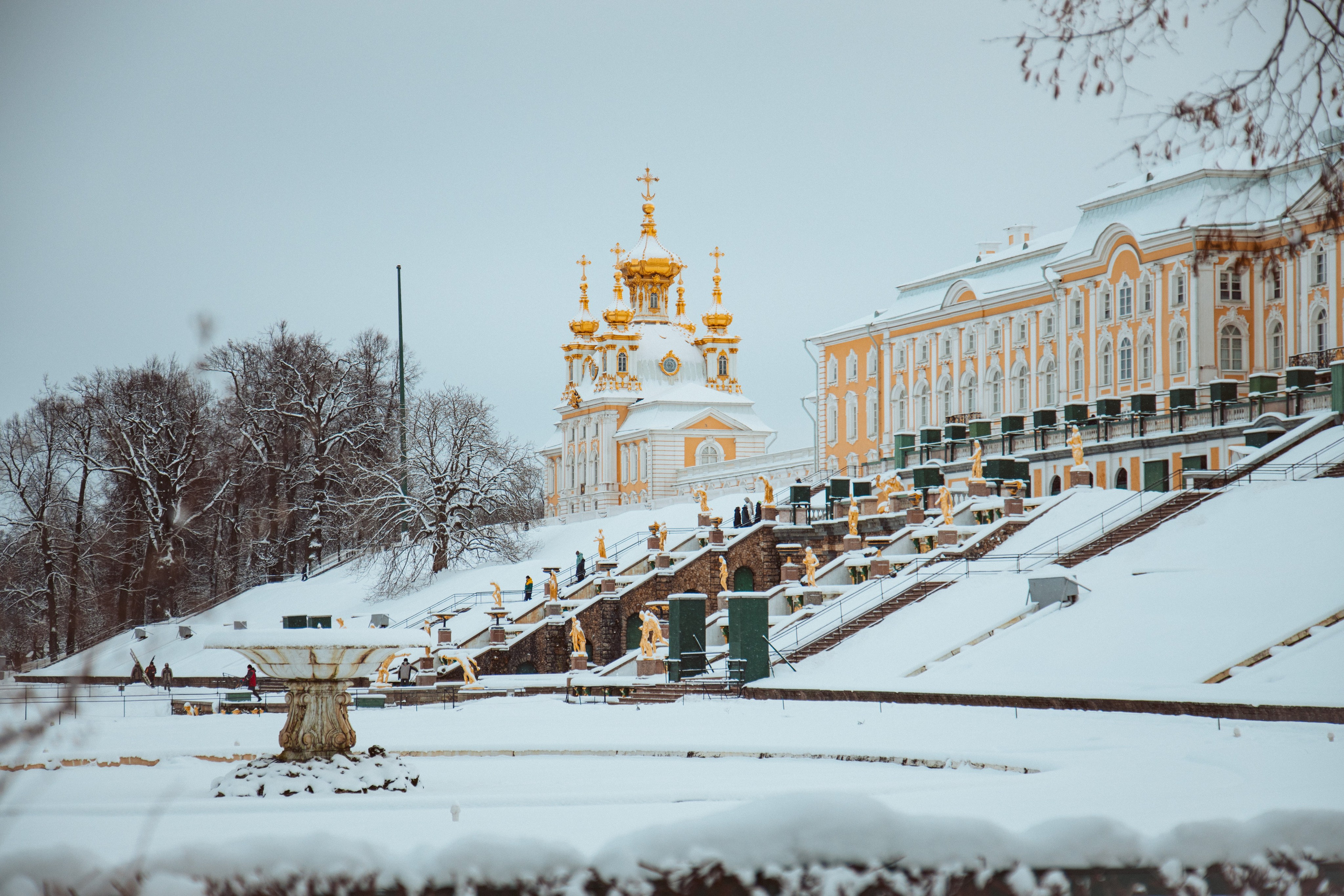 ФОТОСЕССИЯ В ПЕТЕРГОФЕ. ГДЕ СНИМАТЬ В ПЕТЕРГОФЕ