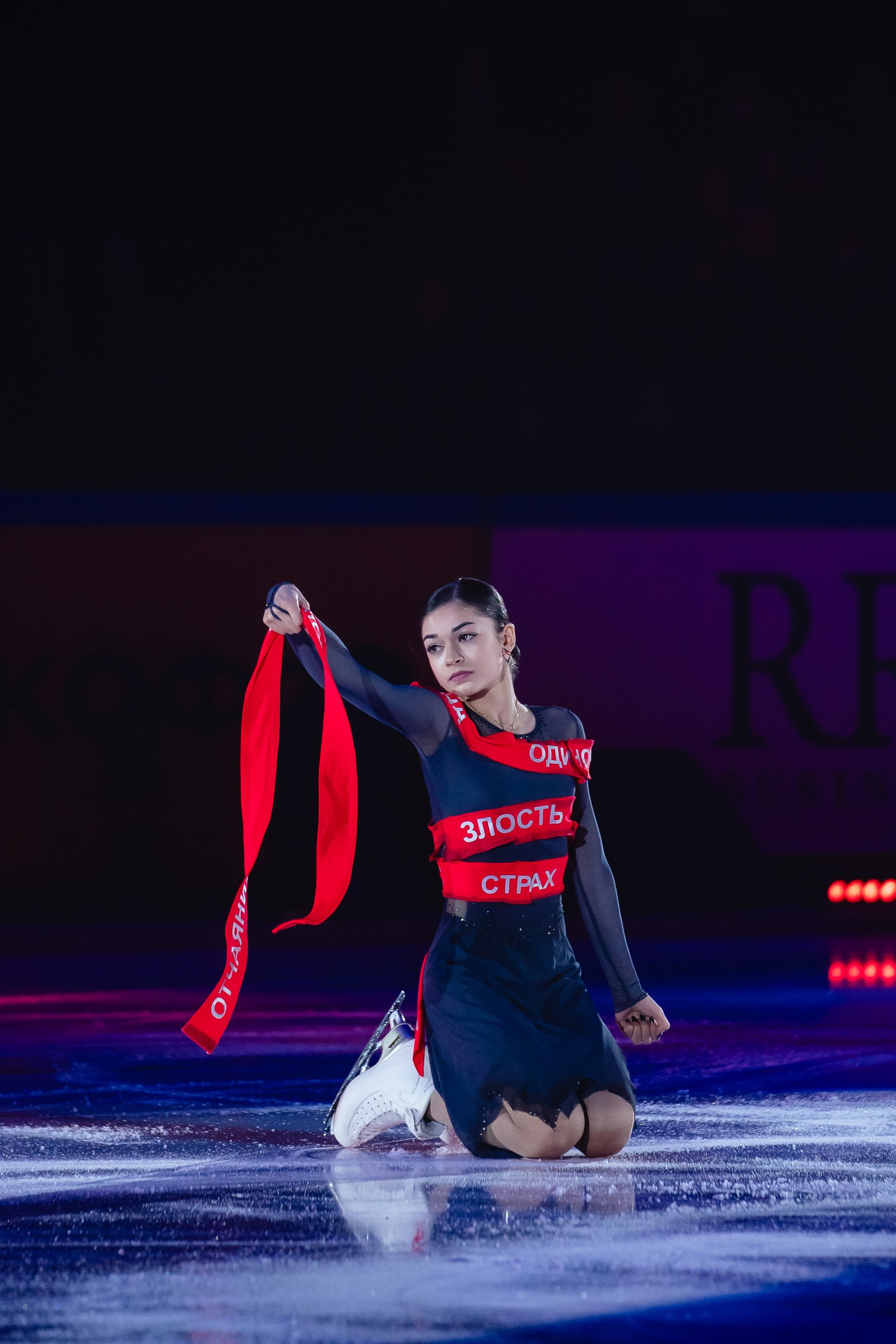 Шоу «Чемпионы на льду» в Новосибирске. Воробьева Ксения — Спортивный и танцевальный фотограф Новосибирск