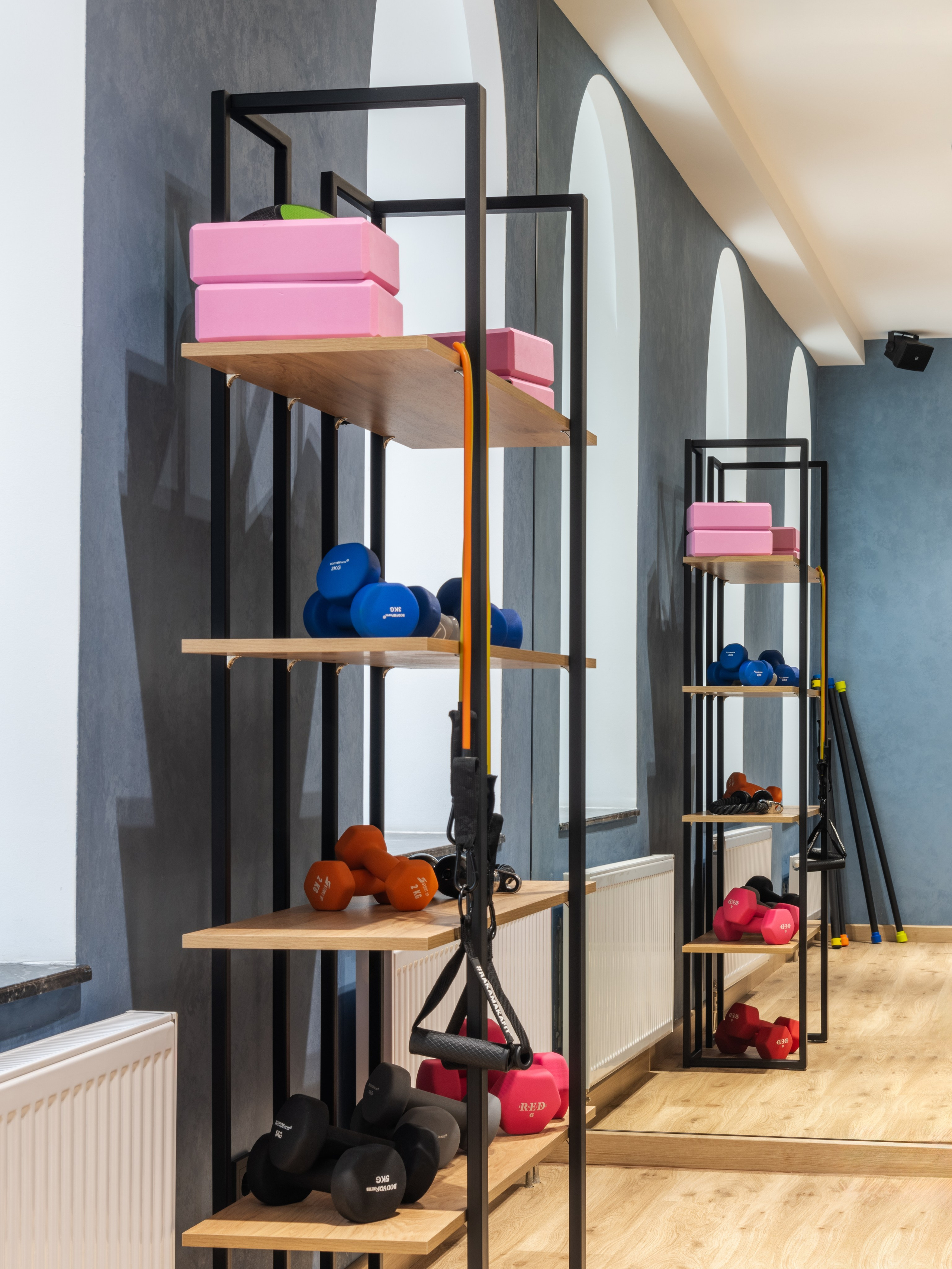 САЛОНЫ КРАСОТЫ 5+ ШТ. Роман Свободный — интерьерная и архитектурная съёмка, Москва и МО