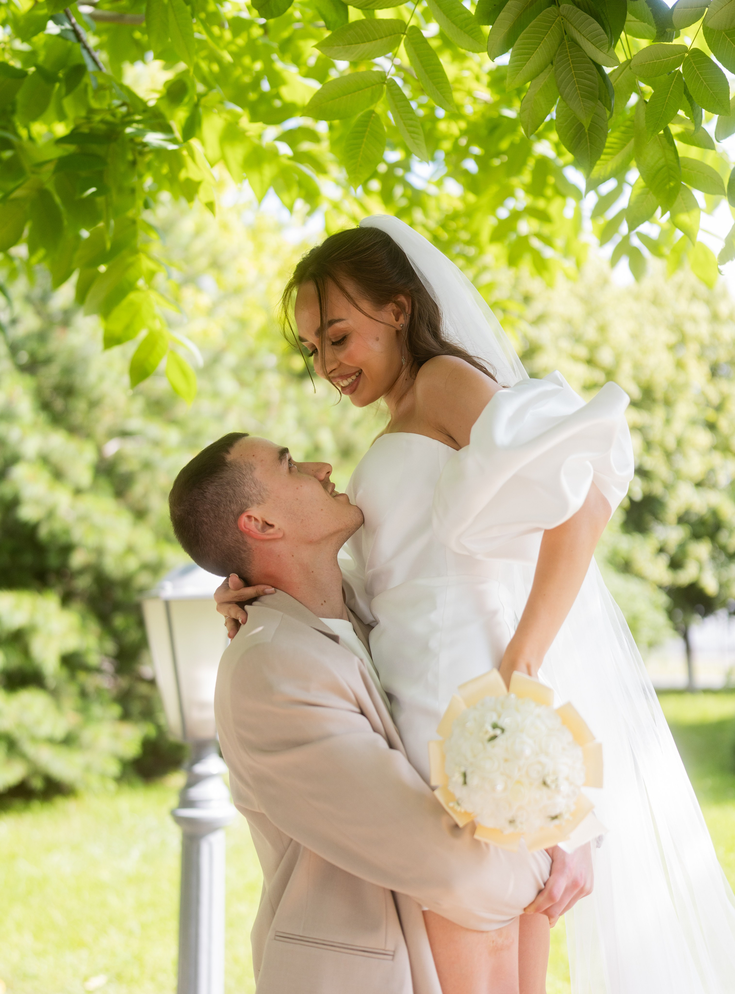 Предсвадебная прогулка Александр и Юлия. Свадебный и индивидуальный фотограф Аля Мамакова