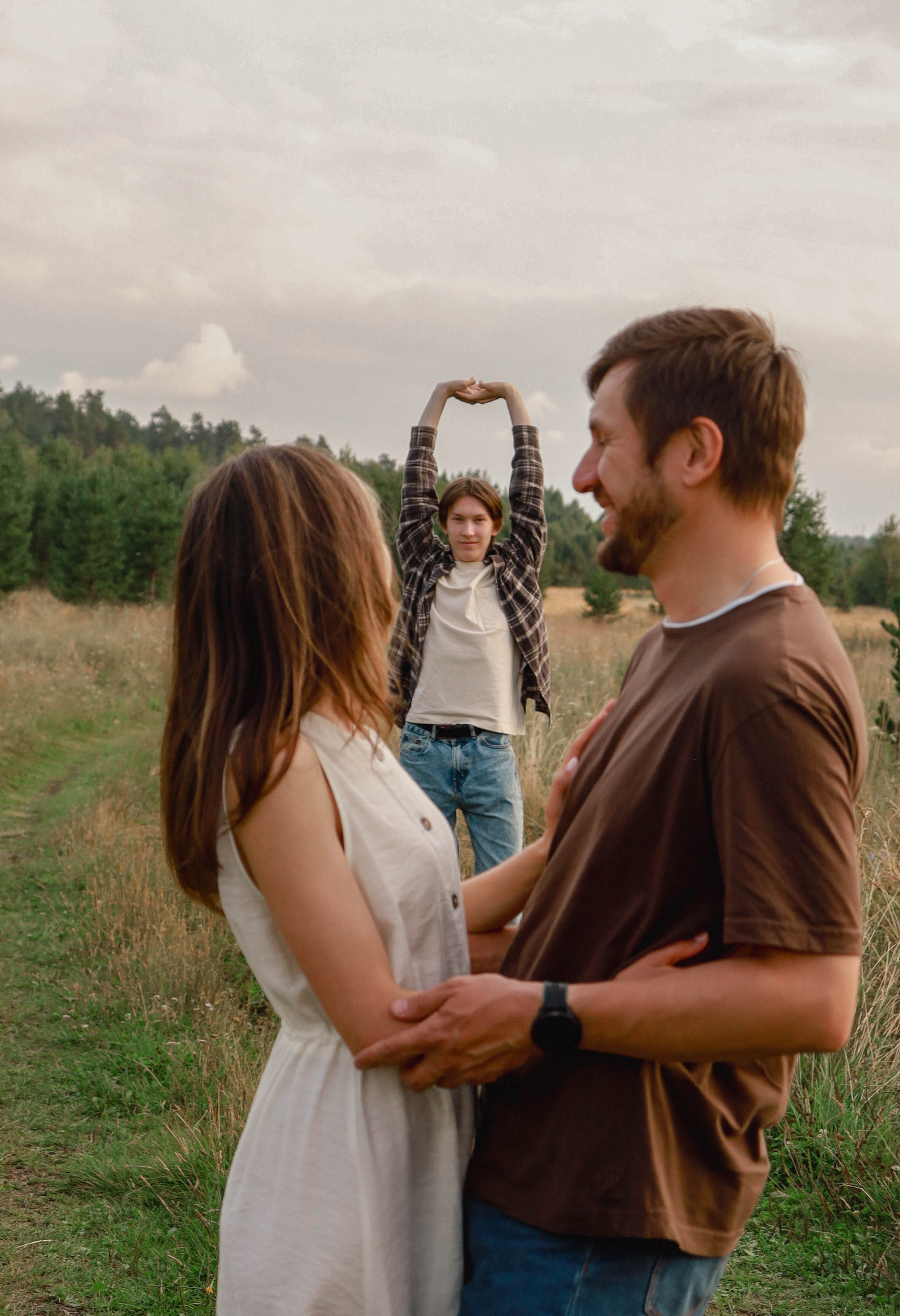 Семья в поле. Фотограф Александра Коновалова