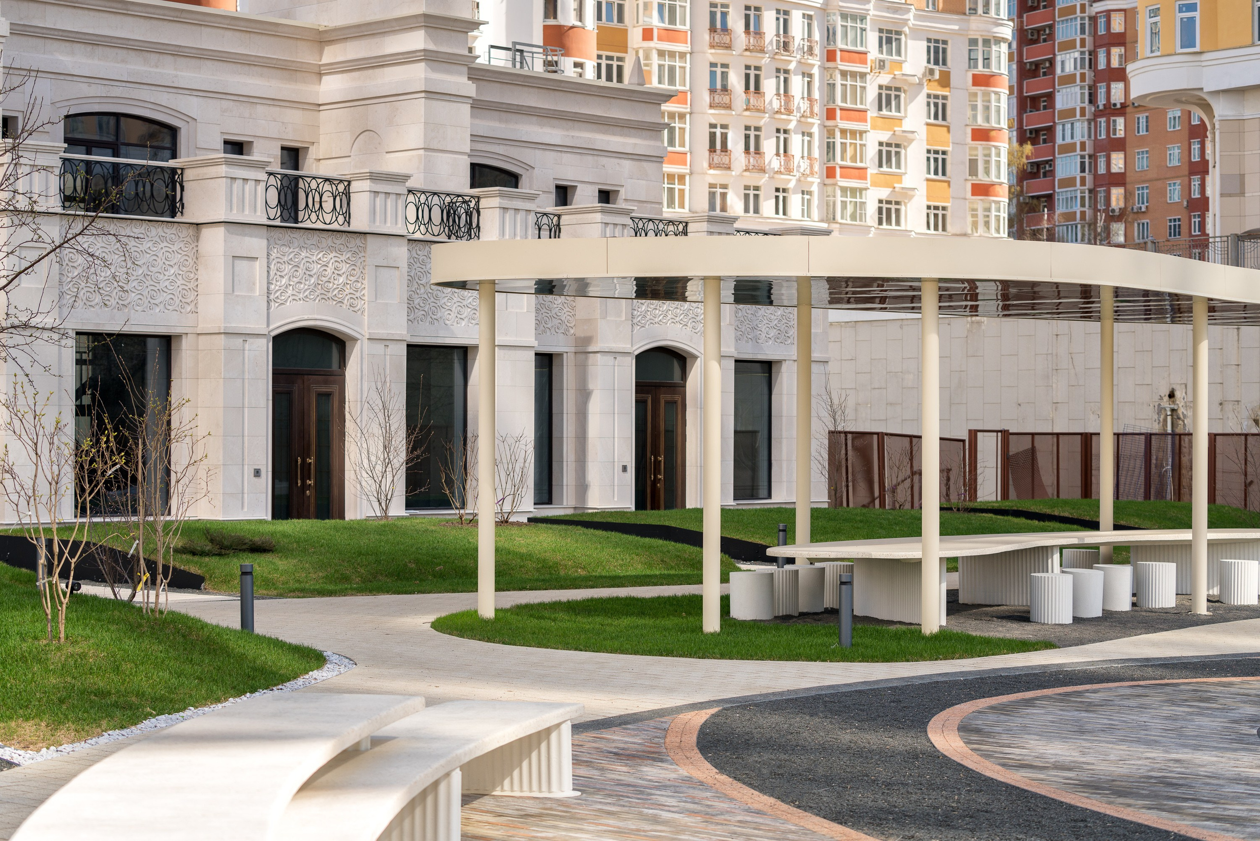 Архитектура и недвижимость. Ход строительства. Съемка с дрона. Профессиональное решение для частных лиц и бизнеса