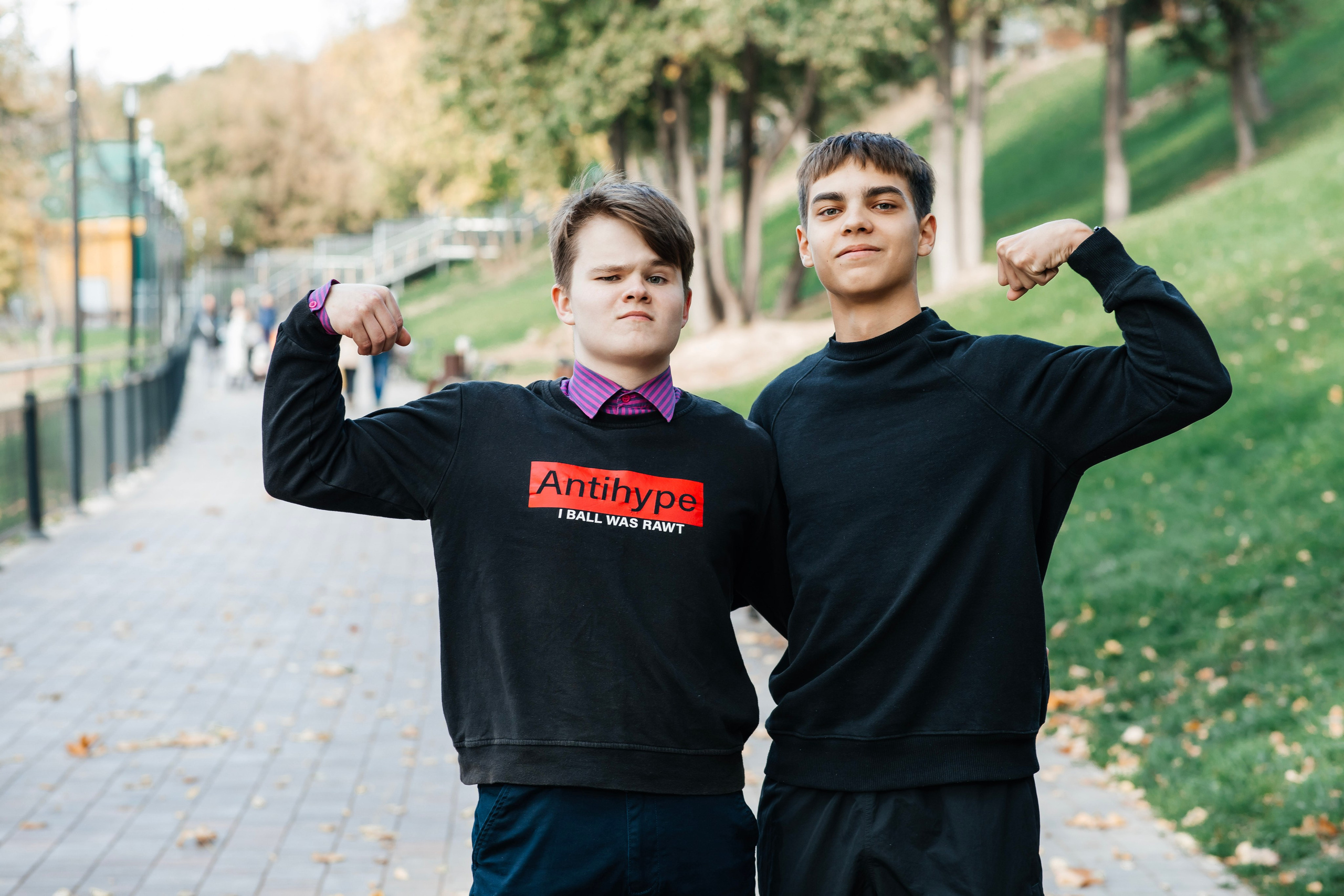 Фотосессия для выпускного альбома в парке Им. Талалихина. Выпускные альбомы в Подольске Москве и МО