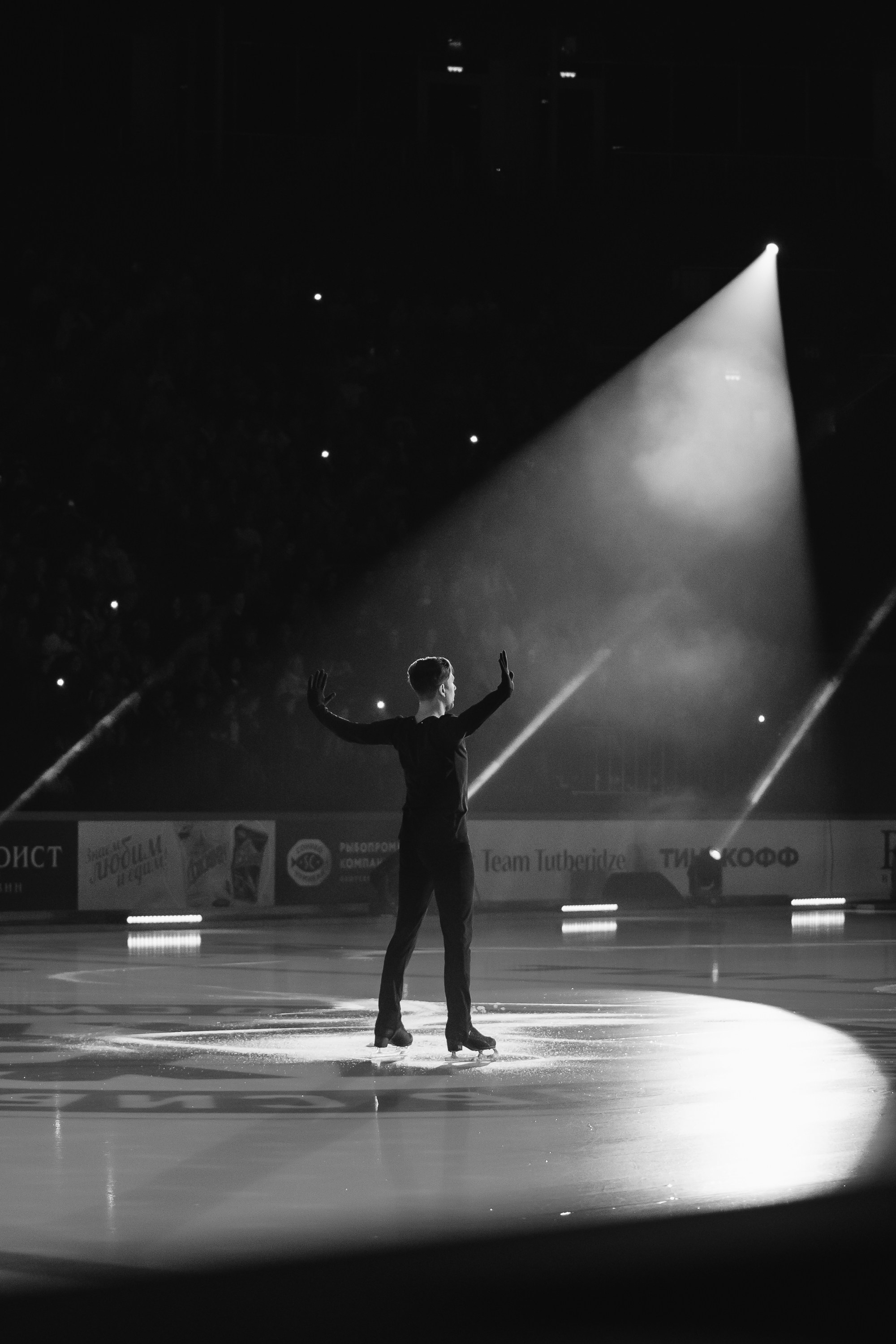 Шоу «Чемпионы на льду» в Новосибирске. Воробьева Ксения — Спортивный и танцевальный фотограф Новосибирск