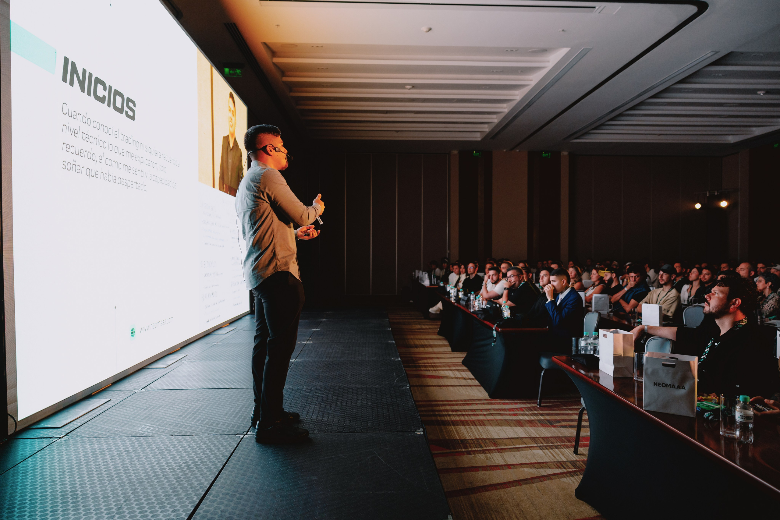 TRADERS DAY By NeomAAA Medellin. NeomAAA Funds Gallery