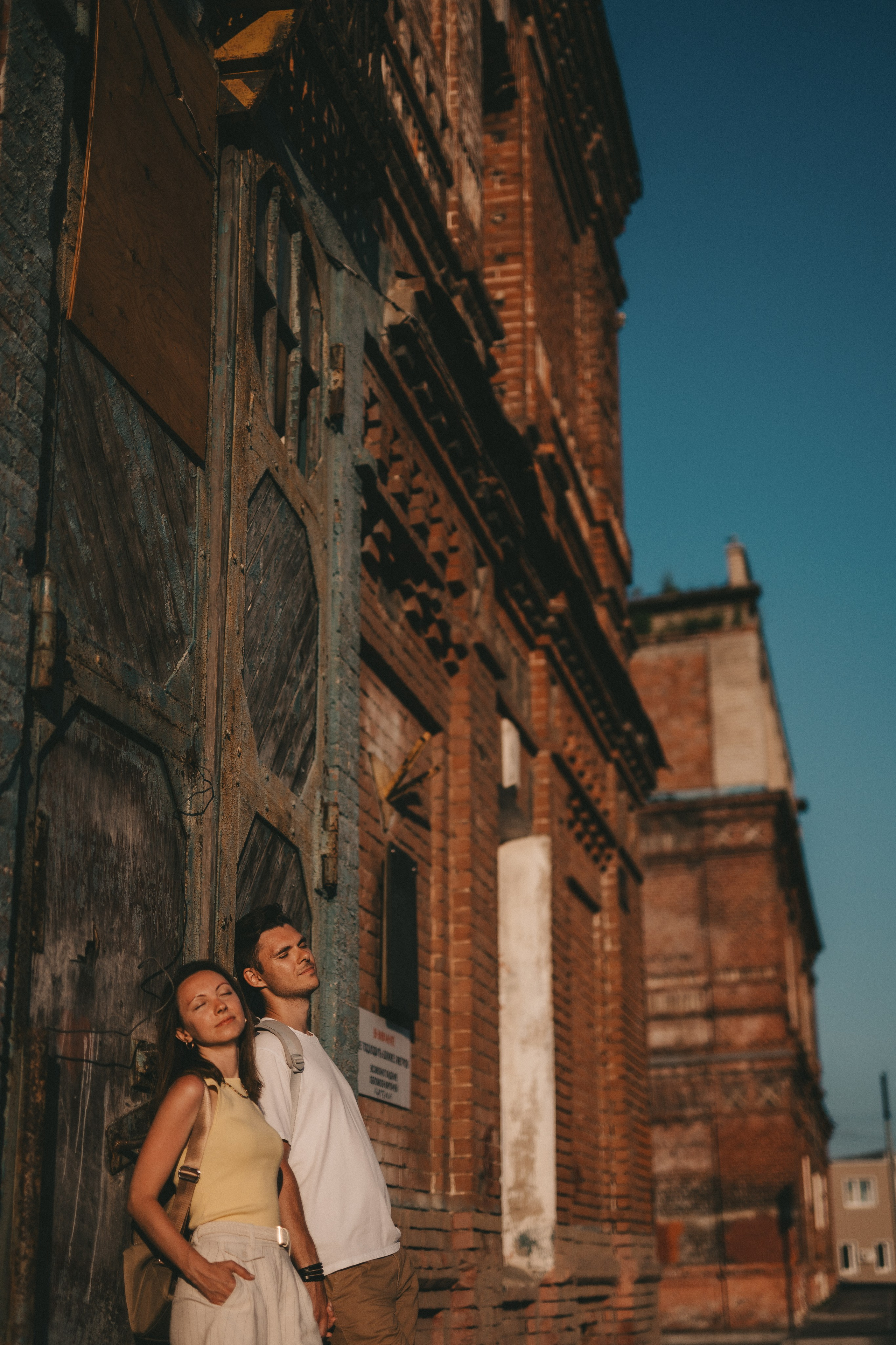 Фотосессия для туристов из Москвы на набережной Цесаревича. Портретный и семейный фотограф во Владивостоке Светлана Мухильченко