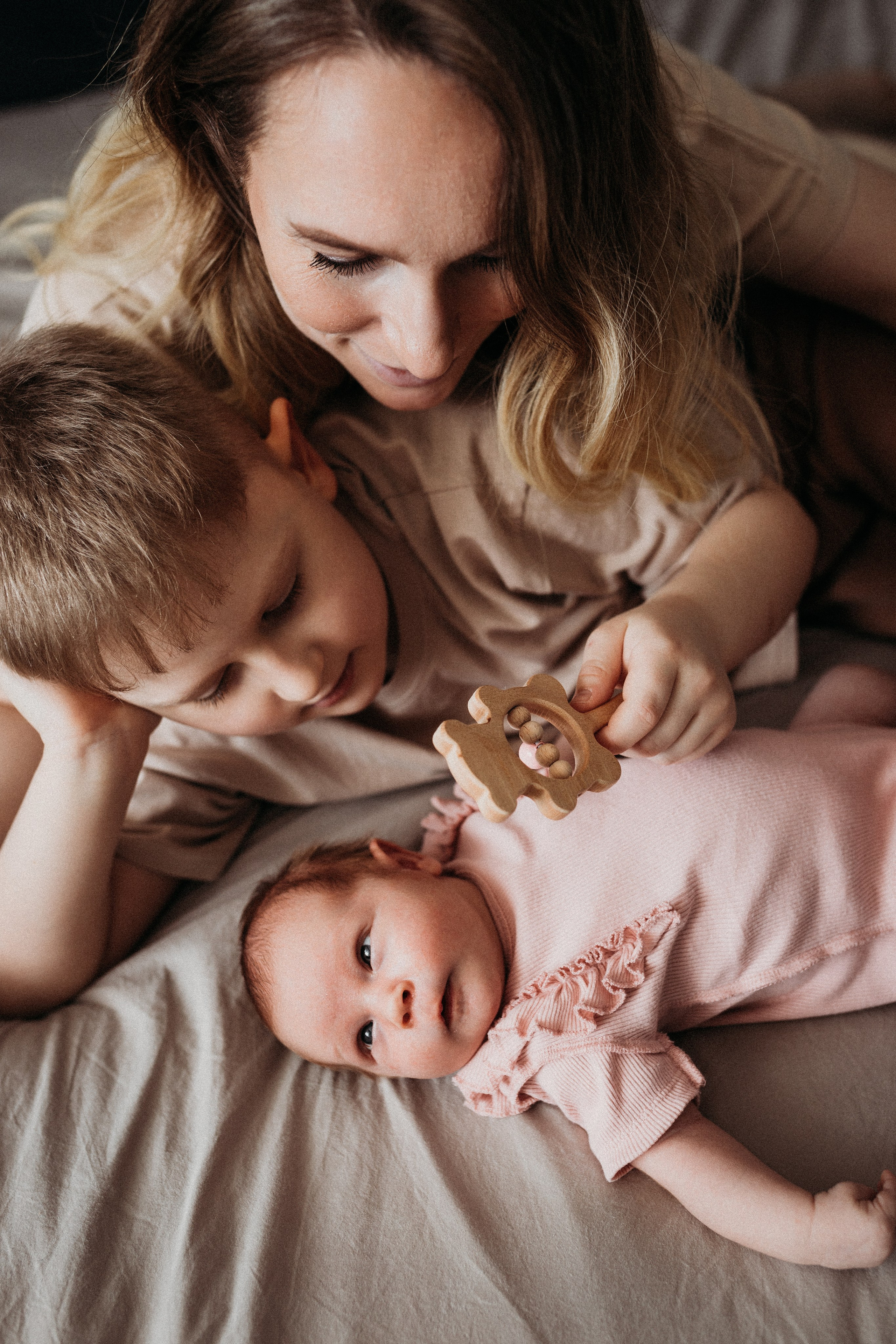 Домашняя лайфстайл фотосессия. Фотограф новорожденных в г. Барнаул Ренпенинг Катерина