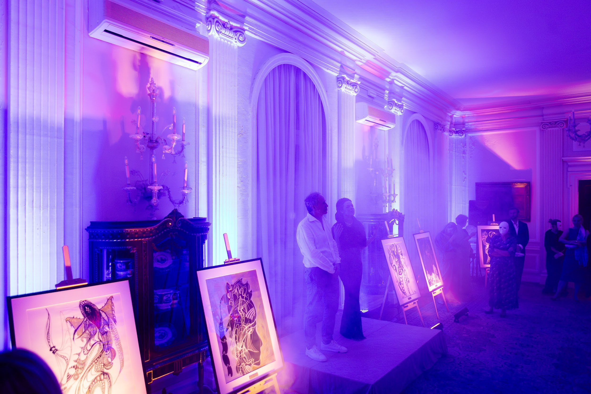 LA DIVINA: THE ETERNAL CALLAS. PAVEL KIR