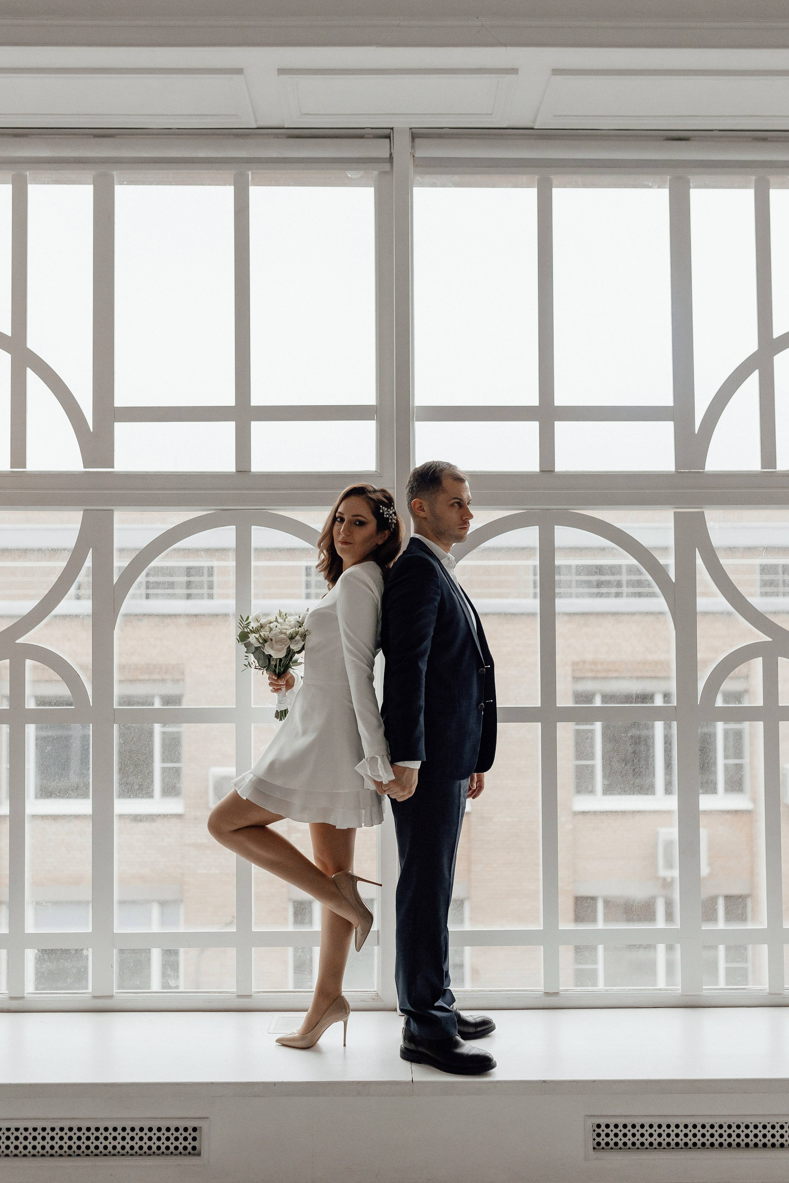 Свадебная фотосессия в студии в Москве. Свадебный фотограф в Москве Дарья Олендарёва