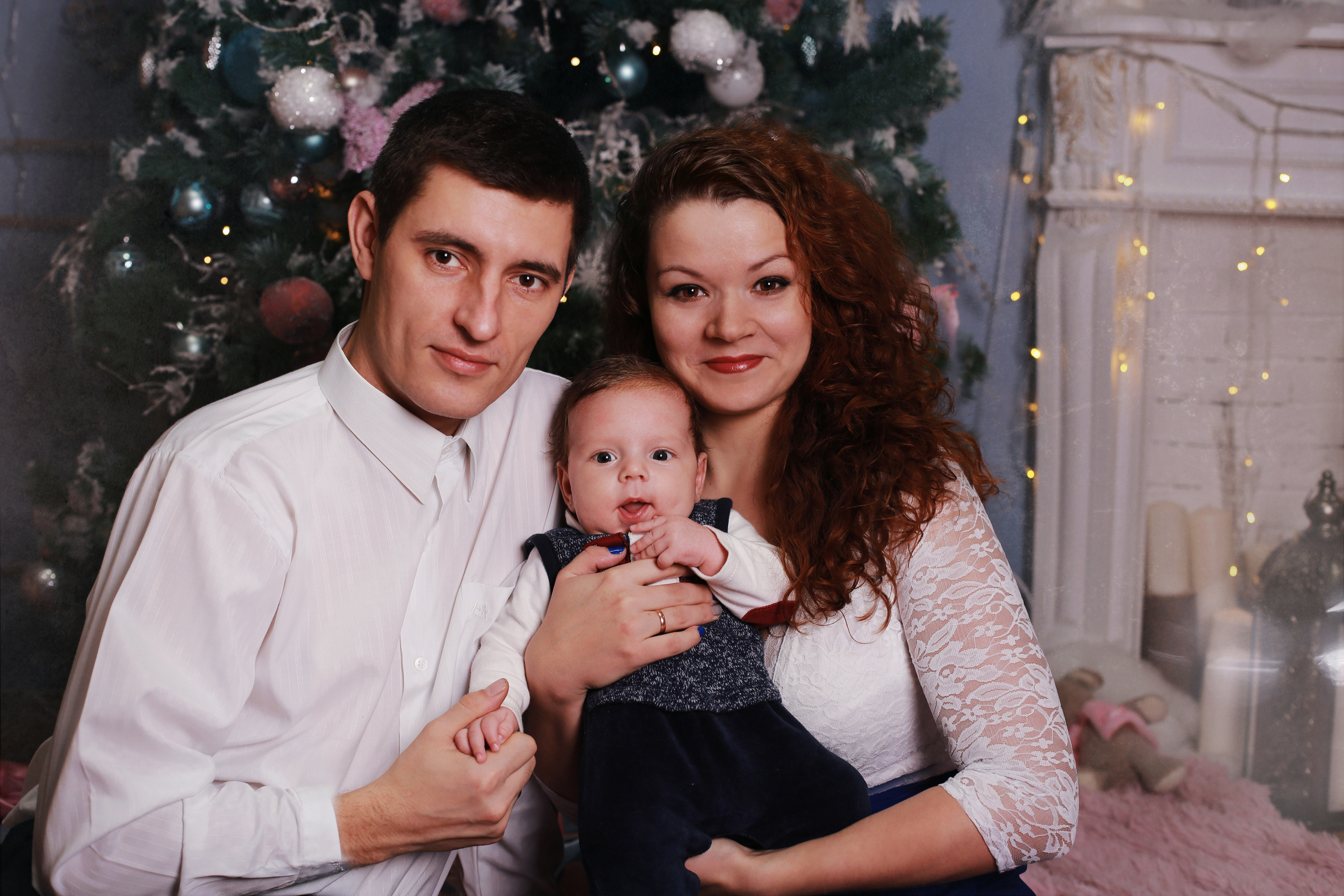 Новогодние фотосессии в Омске. Фотосессия семьи на Новый год. Новогодн. Семейный и детский фотограф в Омске Светлана Каритун