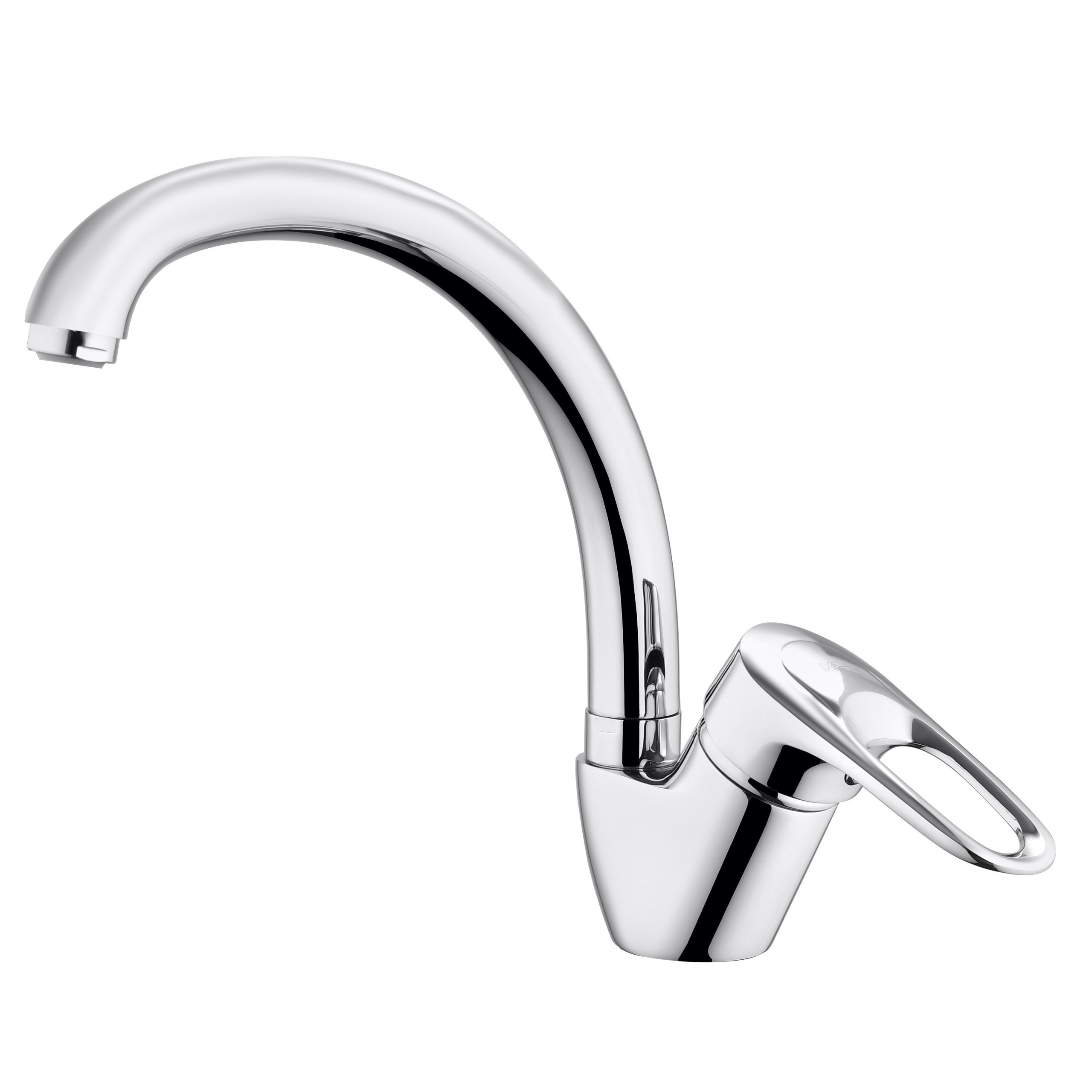 Хромированный смеситель для ванной комнаты