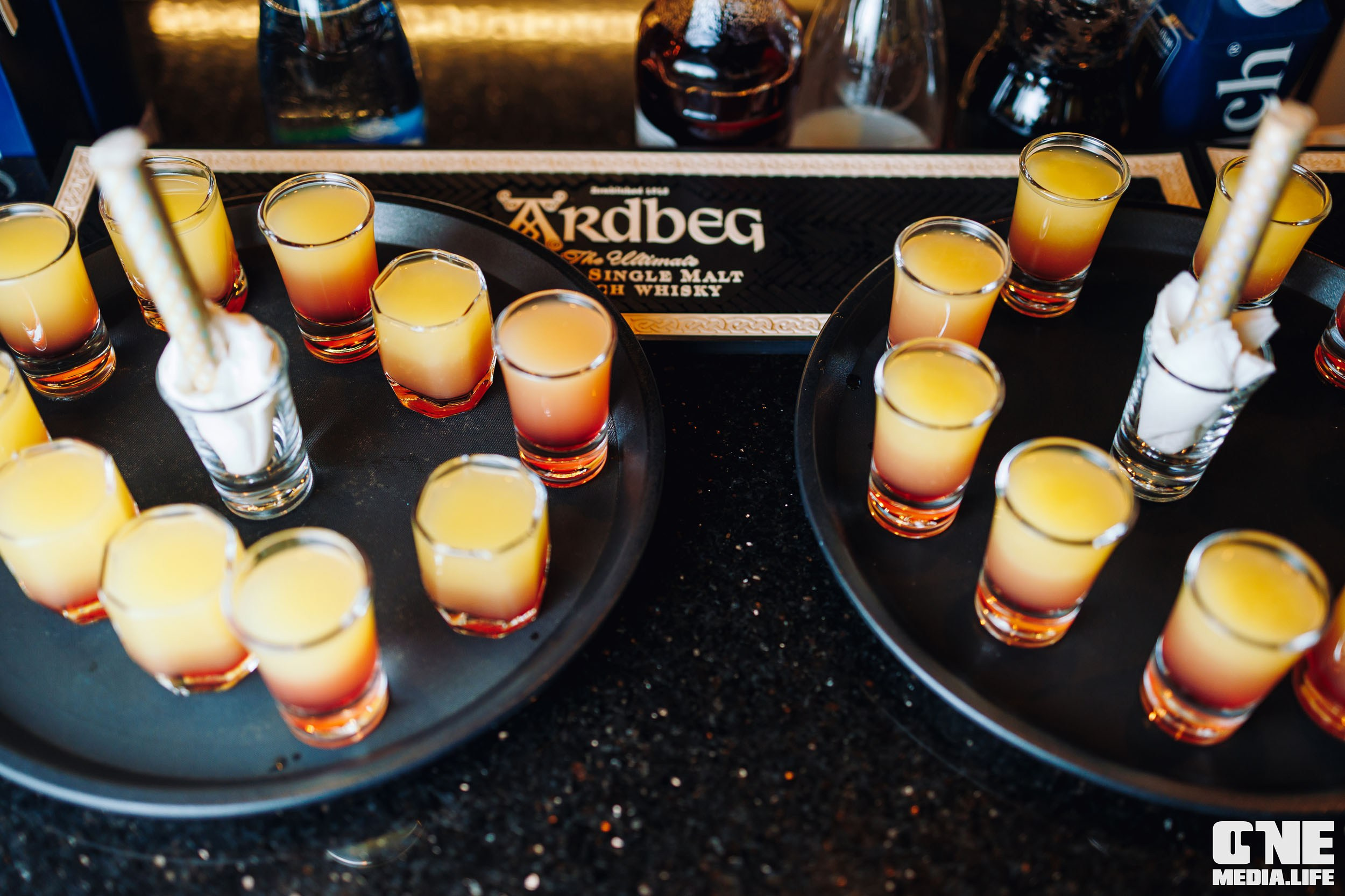 Фоторепортаж из караоке-клуба Эйфория. One Media Life: фоторепортажи, фотоотчеты с мероприятий и заведений