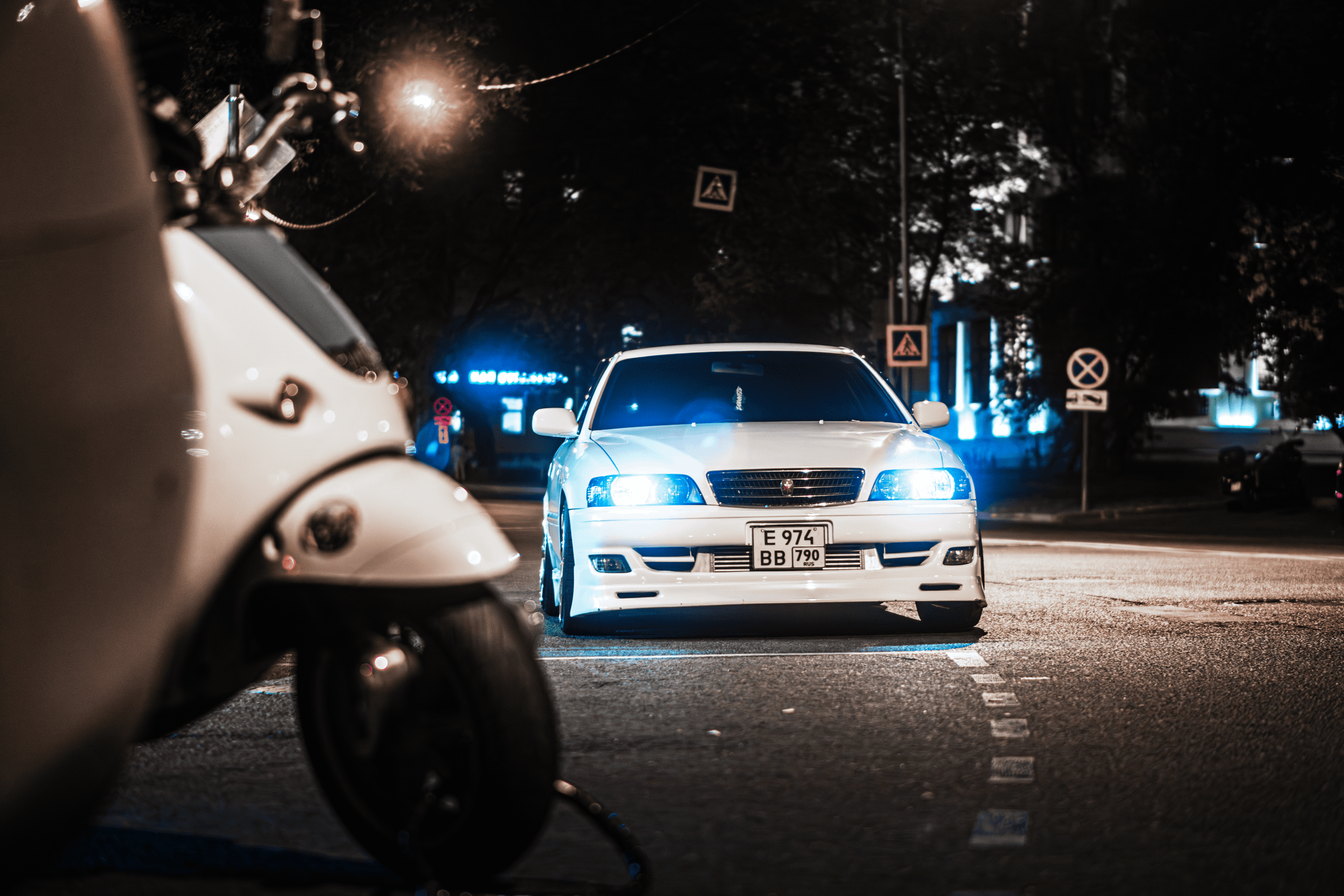 Toyota Chaser JZX100: белая жемчужина