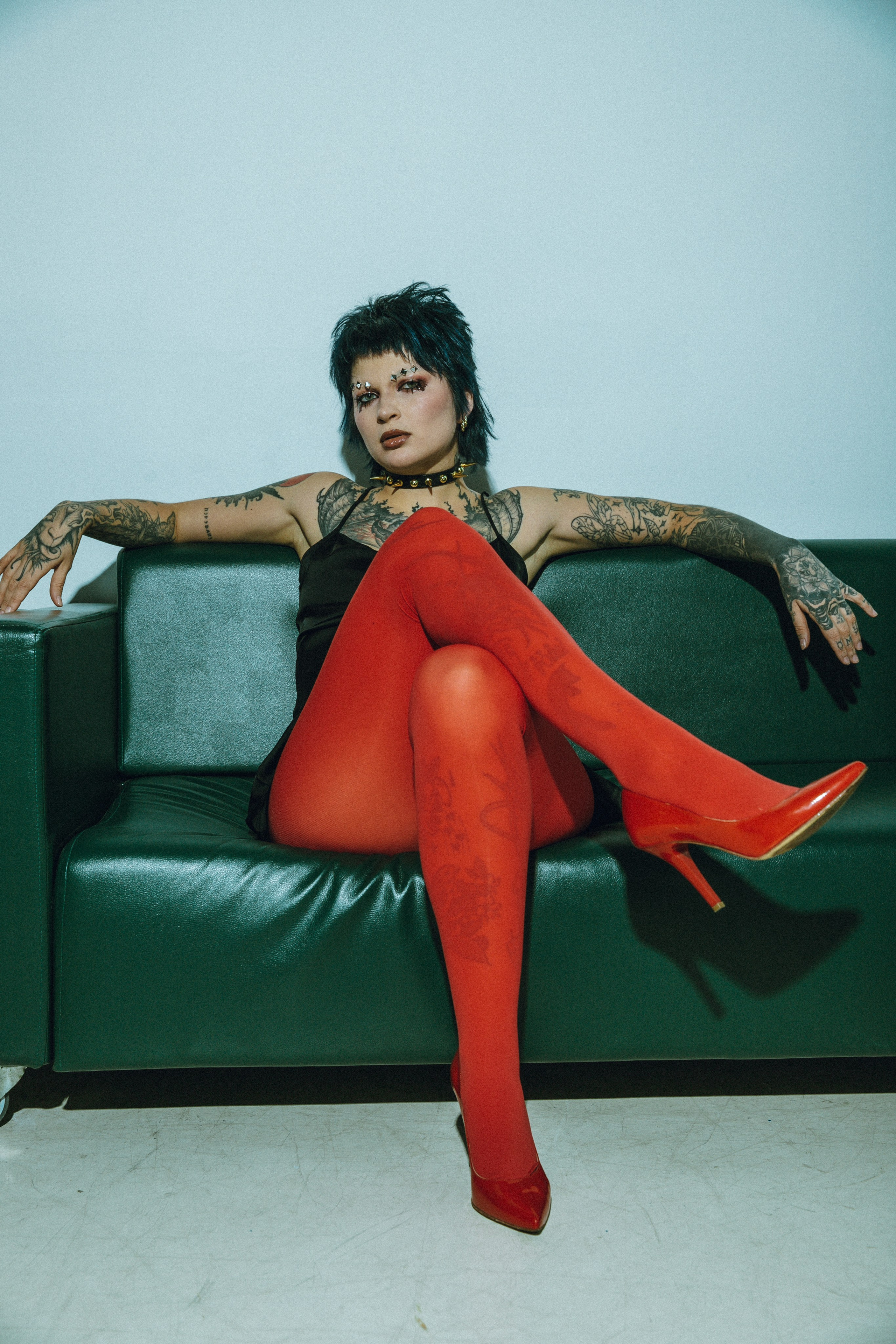 Фотосессия в студии с телевизорами. Свадебный фотограф в Москве Элина Ларченкова. Фото, которые цепляют