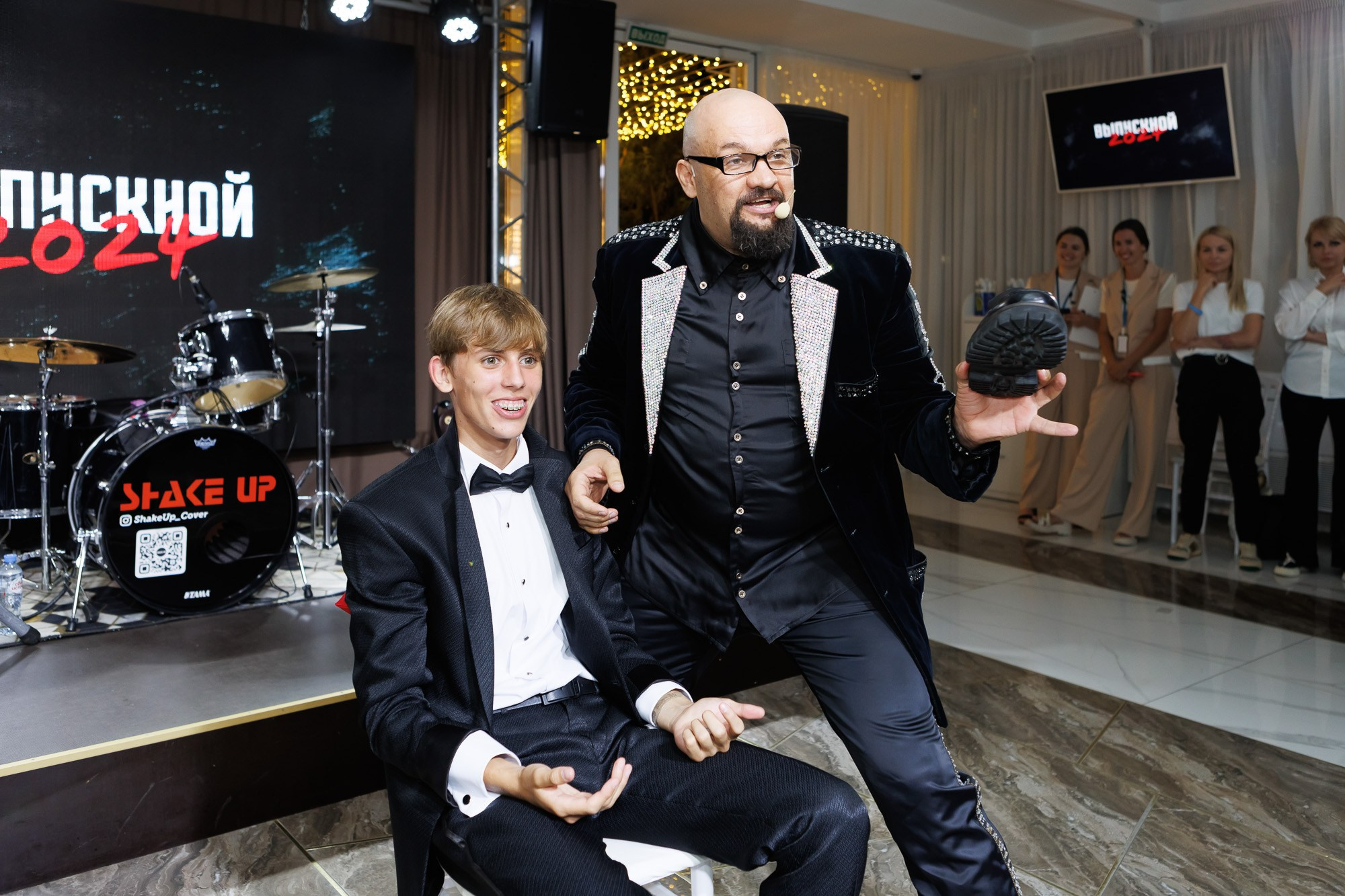 Выпускной вечер в Севастопольской гимназии № 1 имени А. С. Пушкина. Свадебный фотограф, фотосъемка в Крыму, Севастополе, Симферополе, Ялте