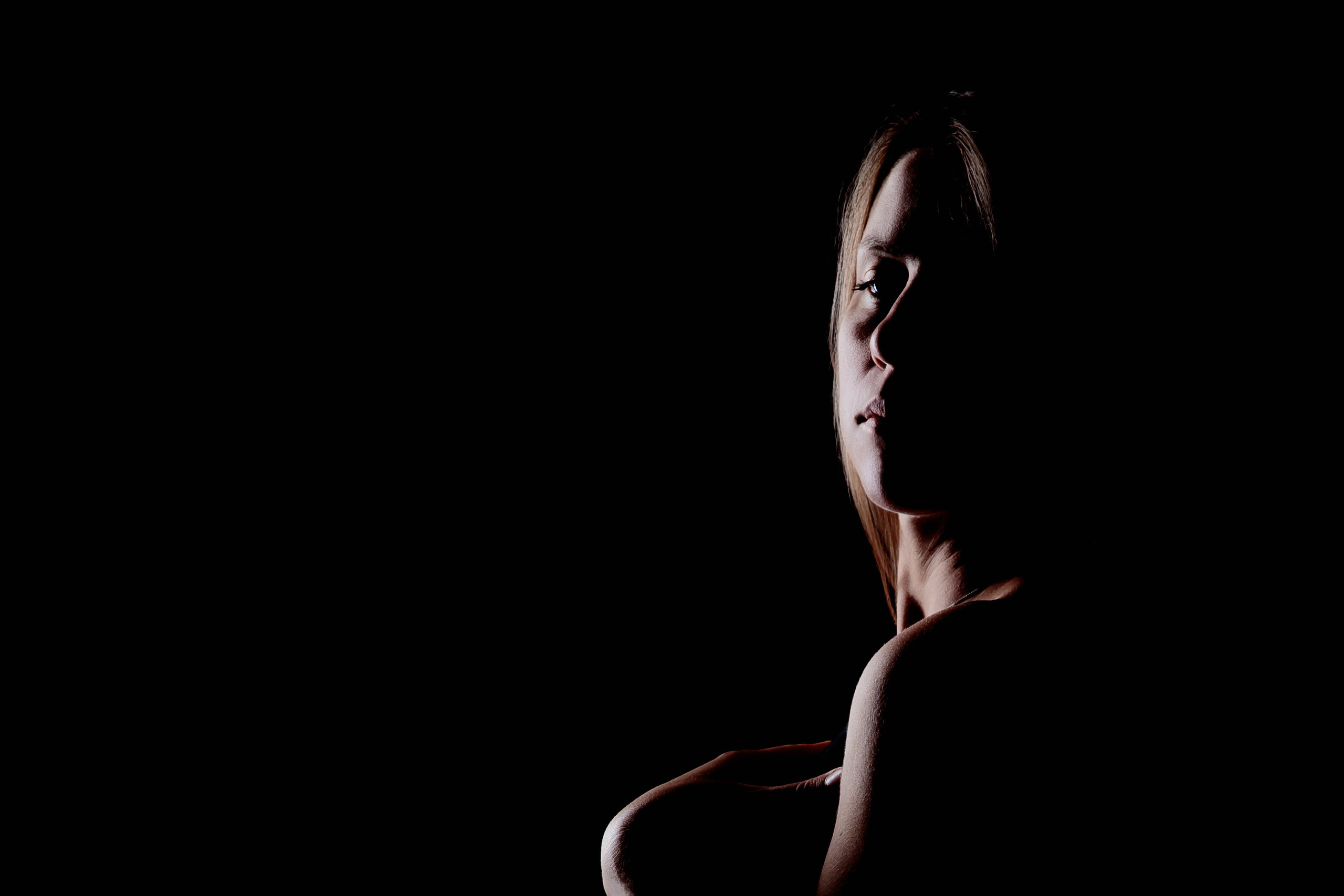 ФОТОГРАФ РАДОСТИ Фотосессия в студии СПб. Портретный фотограф — Юрий Торлопов