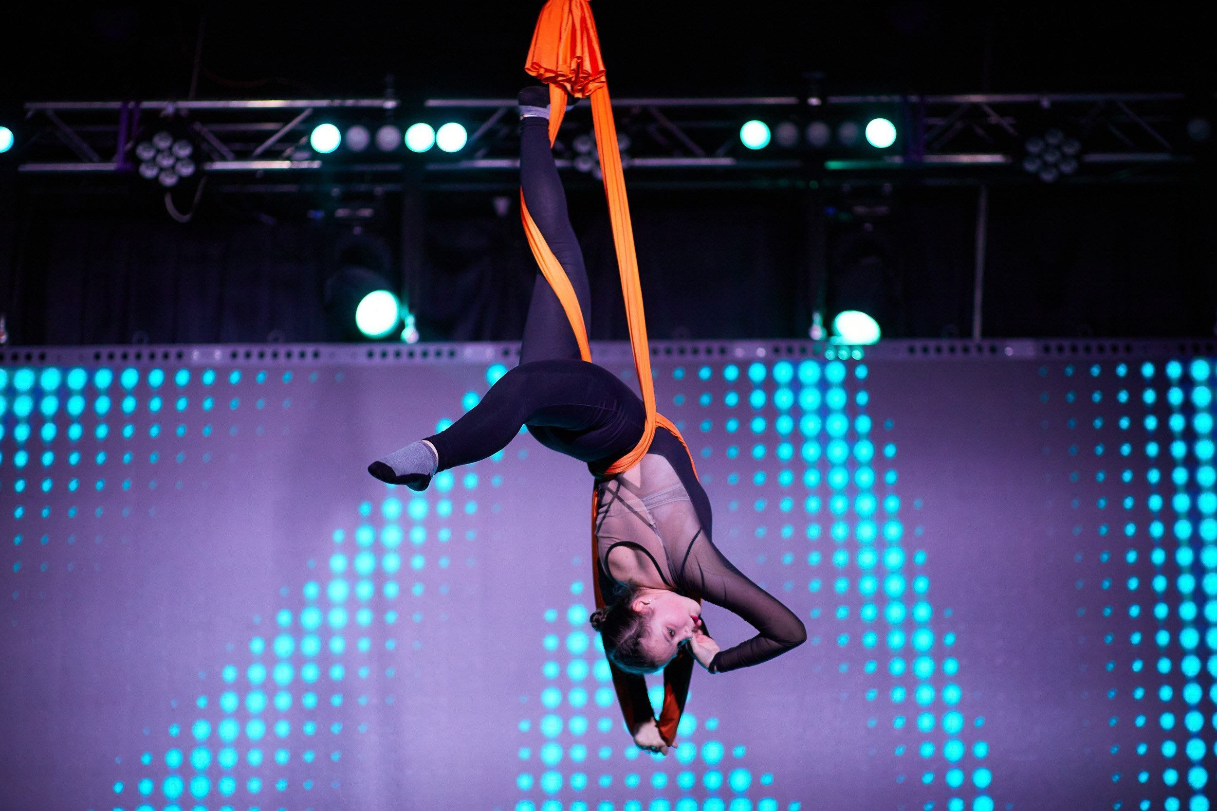 Анонс фоторепортажа с Концерта Грация. POLE DANCE. Photographer for business Mikhail Semenov. Aqua photo studio, photo school