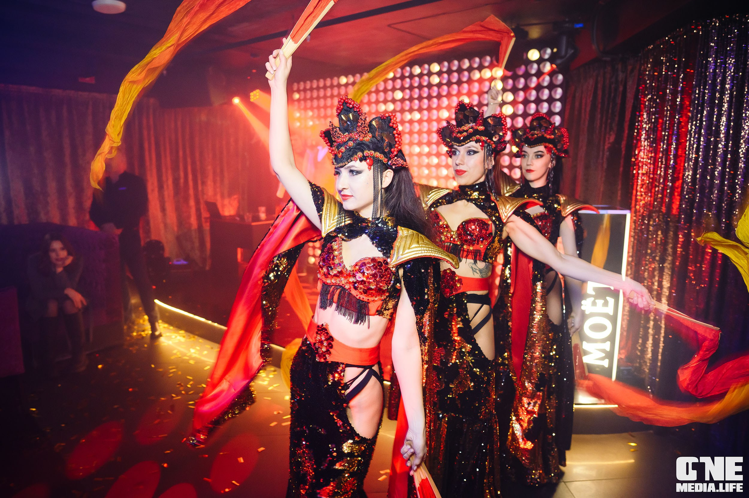 Фотоотчет из караоке-клуба Эйфория. One Media Life: фоторепортажи, фотоотчеты с мероприятий и заведений