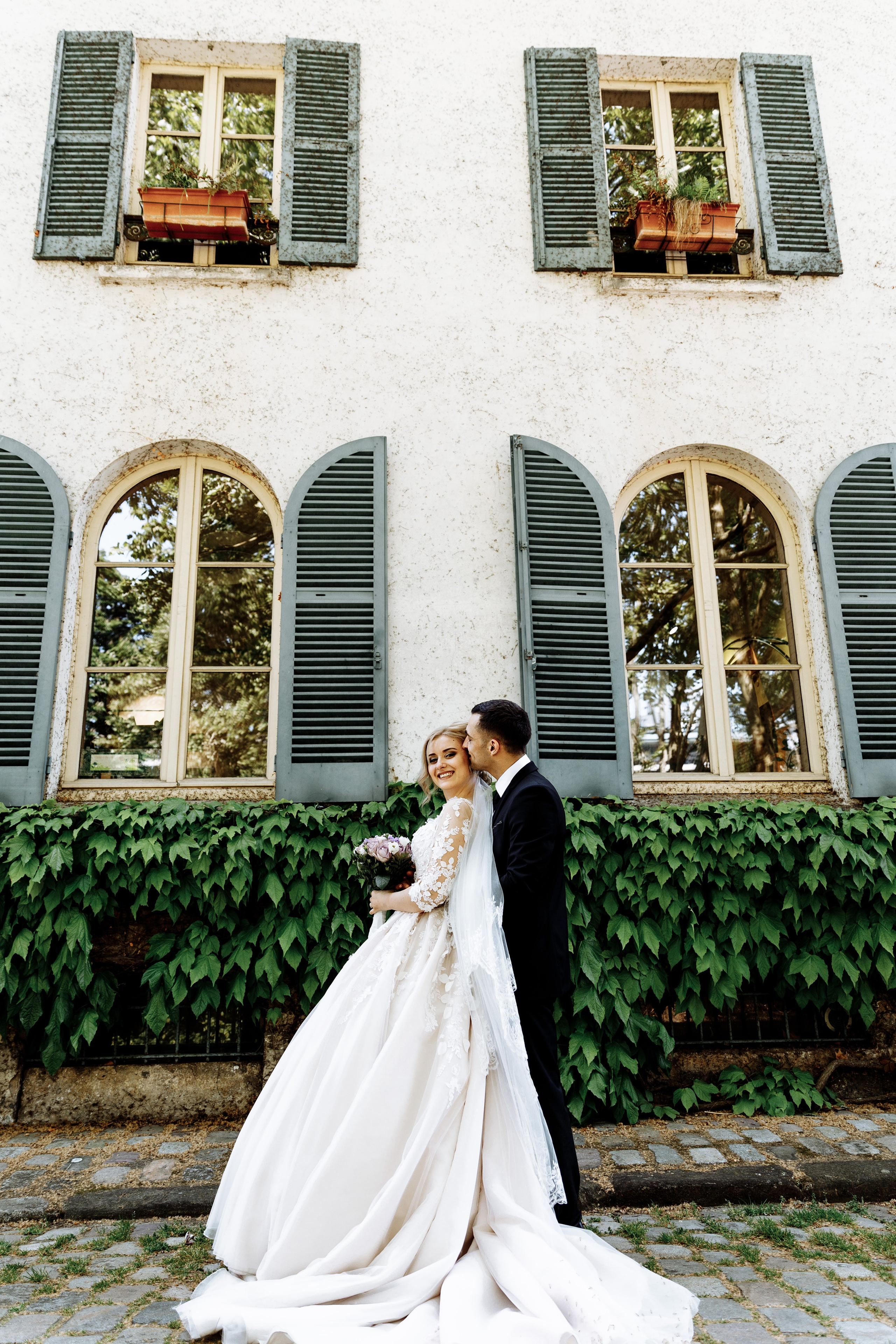 Wedding day of Robert and Daisy. Wedding and family photographer in New York Paula Munoz
