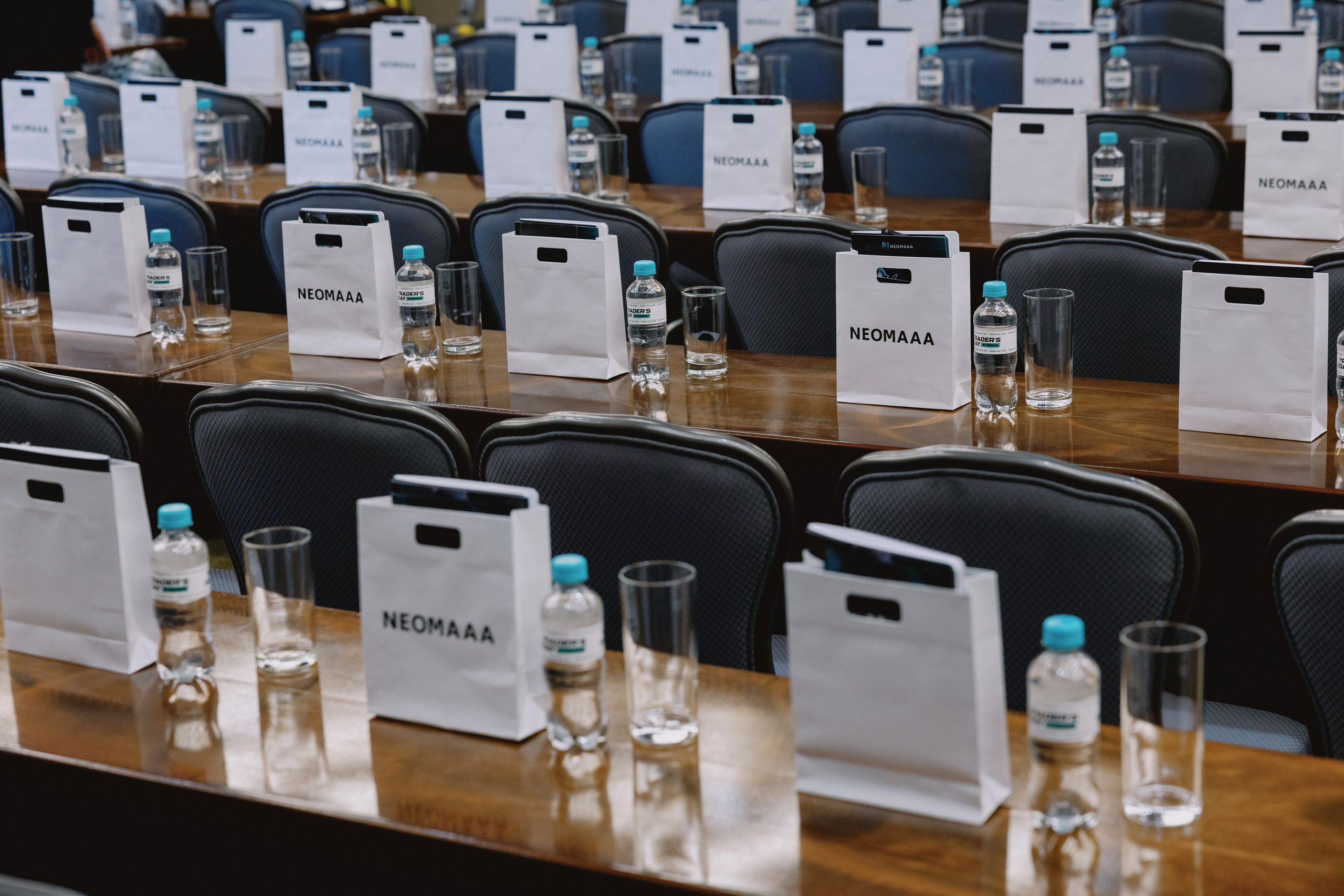 TRADERS DAY By NeomAAA Medellin. NeomAAA Funds Gallery