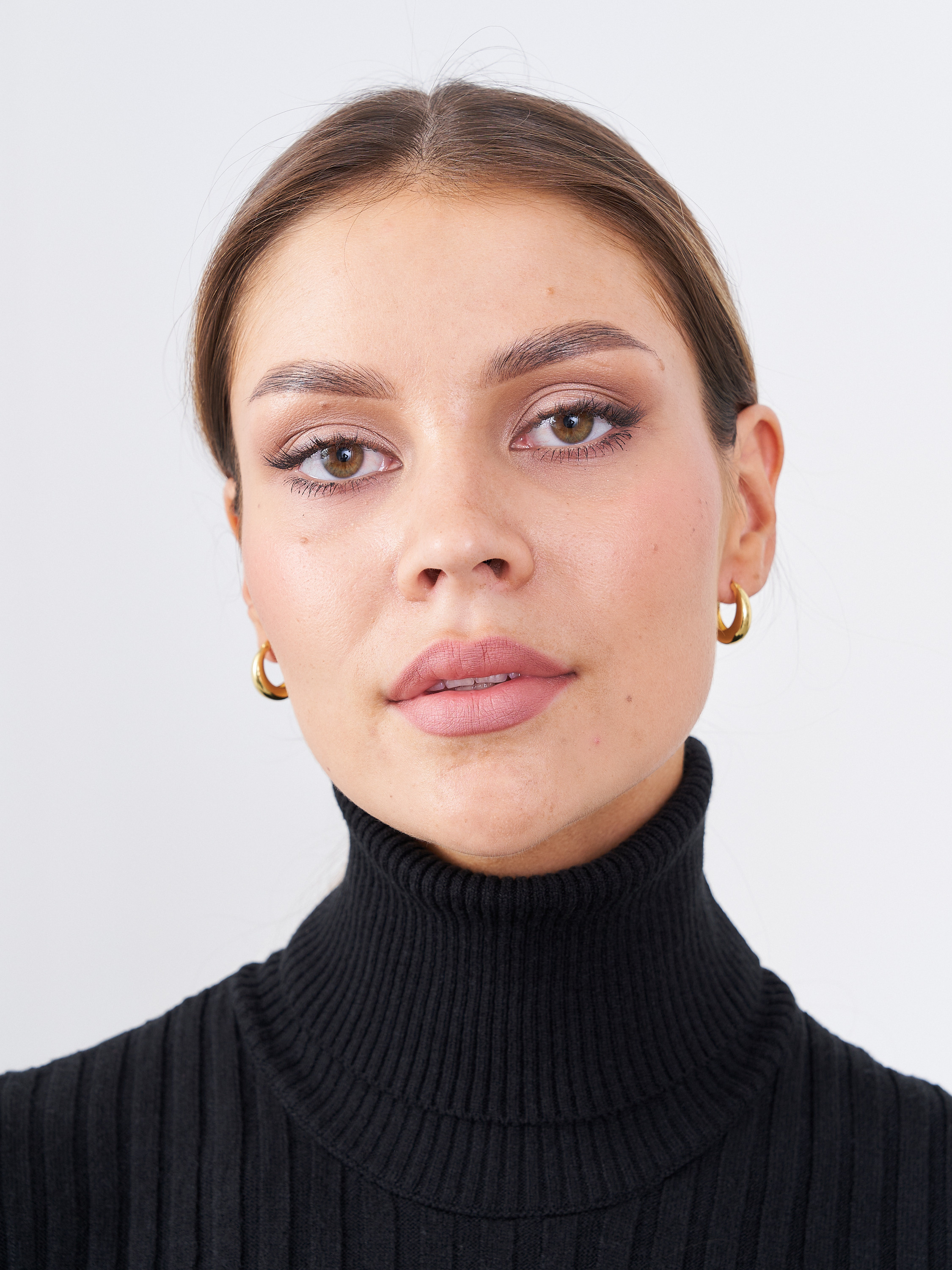 ПРИМЕРЫ РАБОТ: украшения. Контент для маркетплейсов и соцсетей. Фото и видео съемка