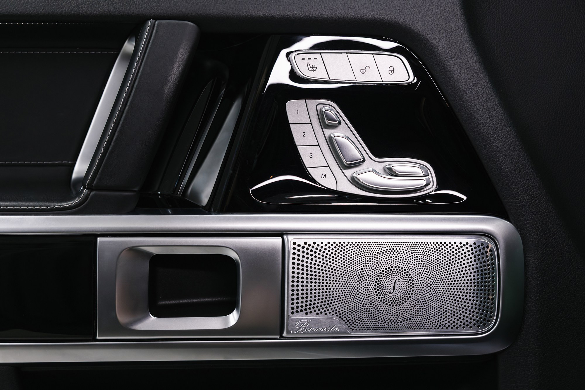 Mercedes-Benz G 400d 2.9 4MATIC 9G-Tronic (330 л. с.) 2023. Автосалон «Х-Авто»