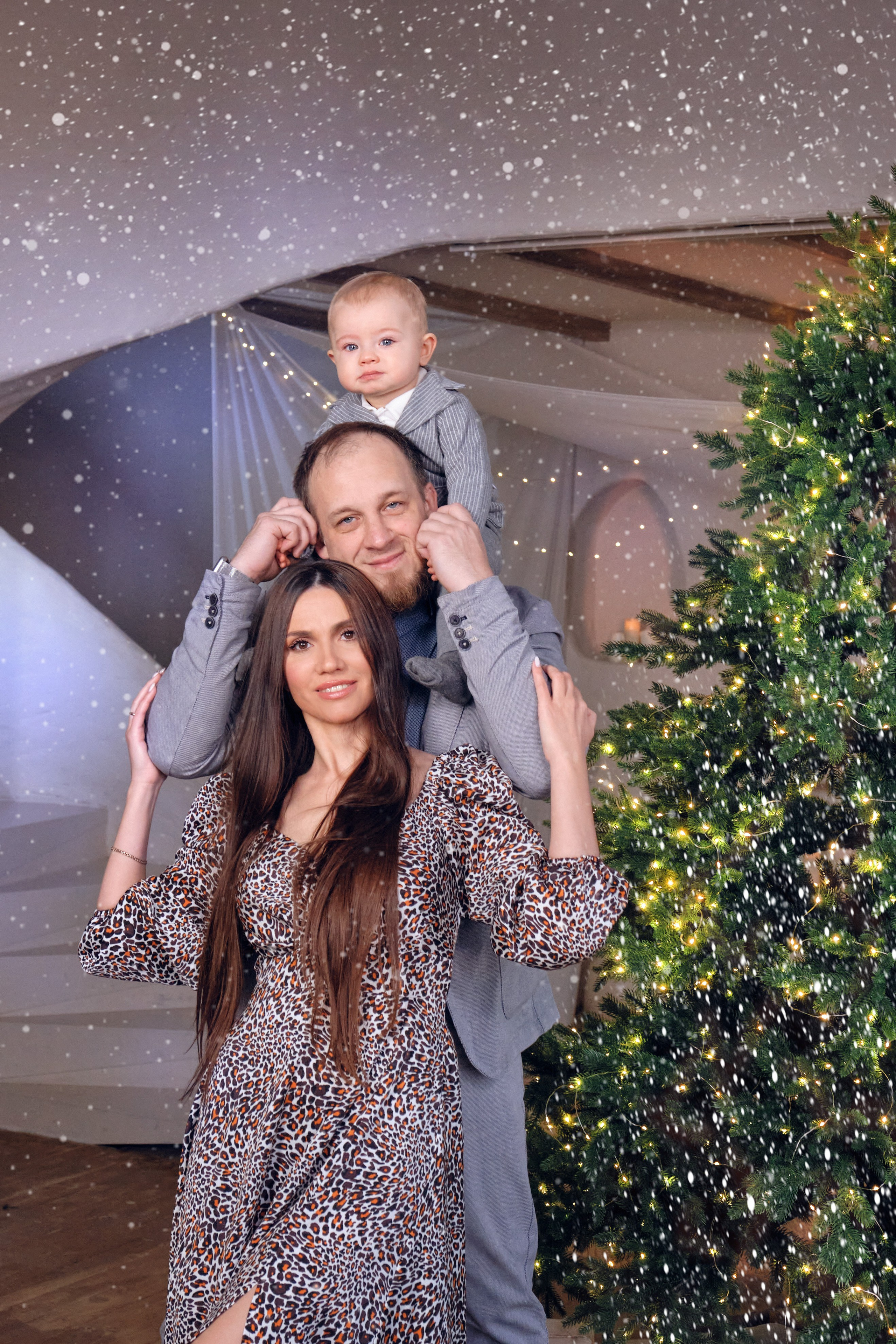 Новогодняя фотосессия семейная в Самаре. Идеи и образы для съёмки ребёнка