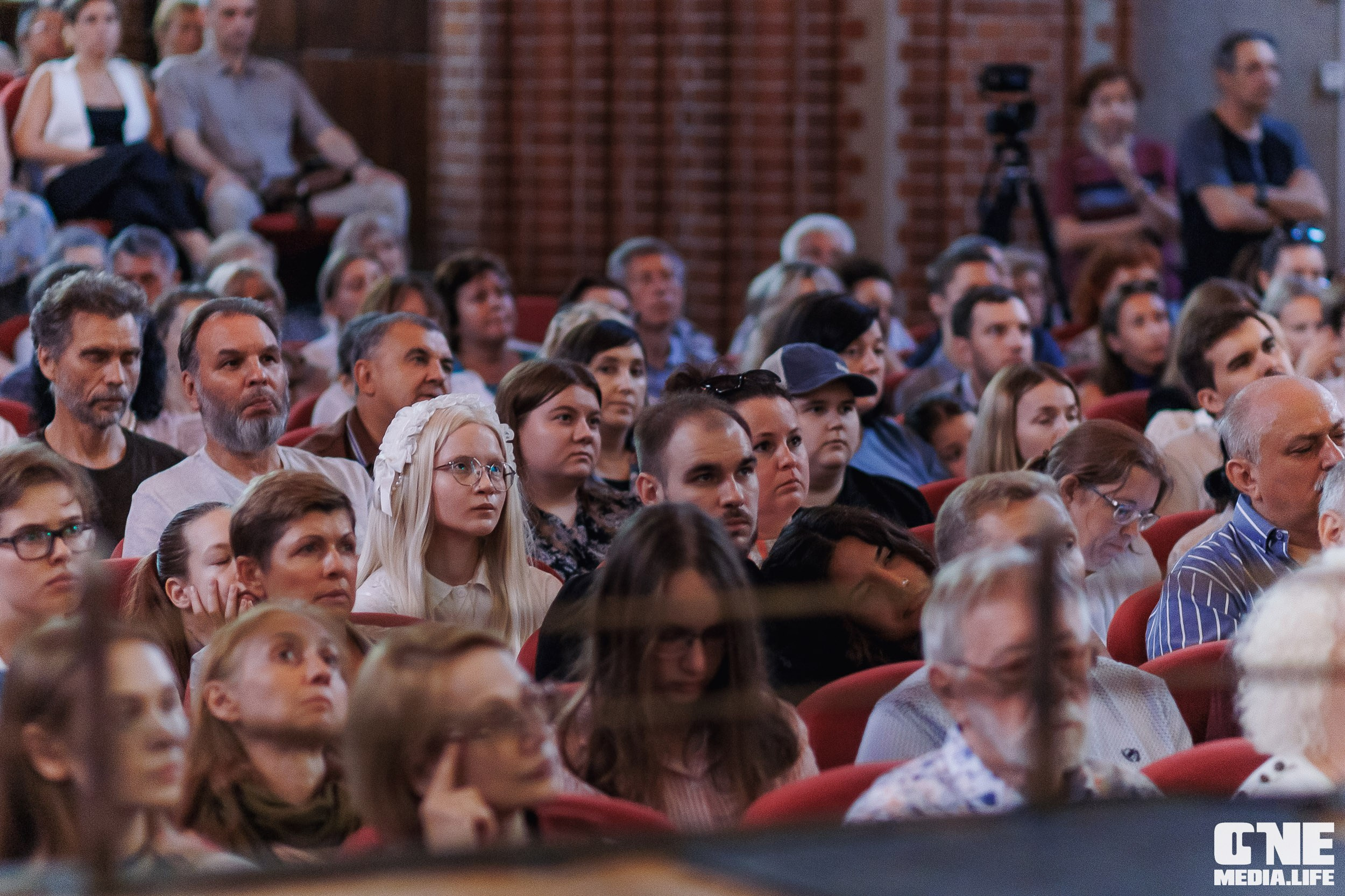 Фоторепортаж из Калининградской филармонии. One Media Life: фоторепортажи, фотоотчеты с мероприятий и заведений