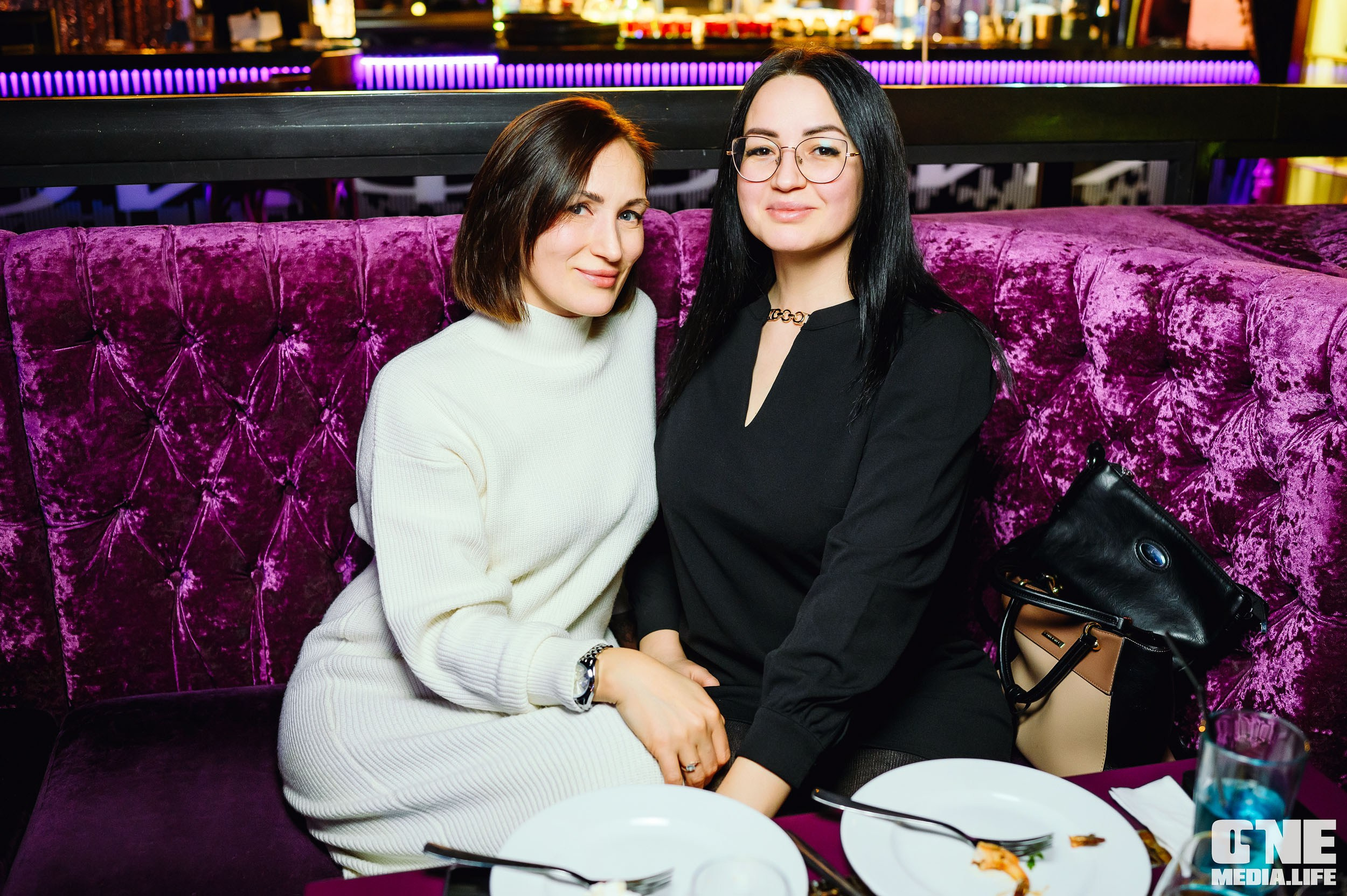 Фоторепортаж из караоке-клуба Эйфория. One Media Life: фоторепортажи, фотоотчеты с мероприятий и заведений