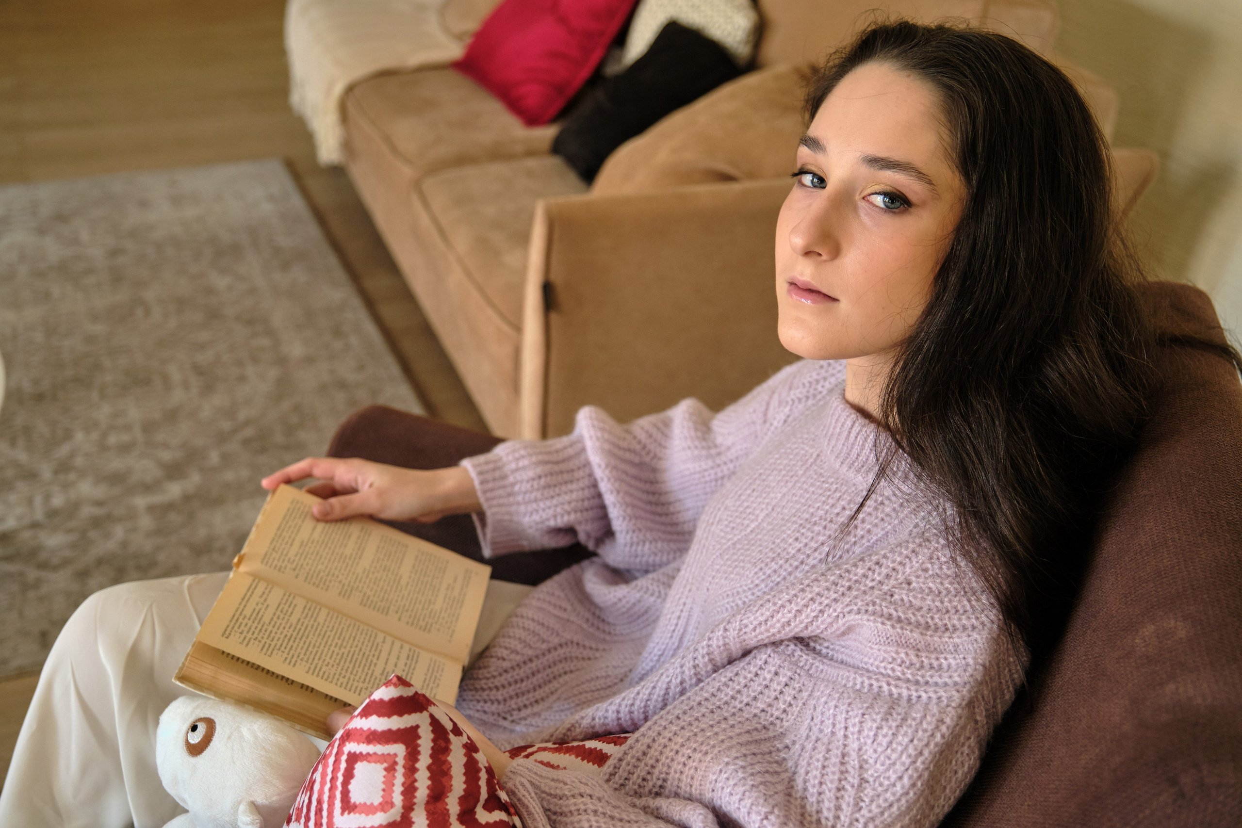 Фотосессия девушки в Самаре с макияжем и одеждой