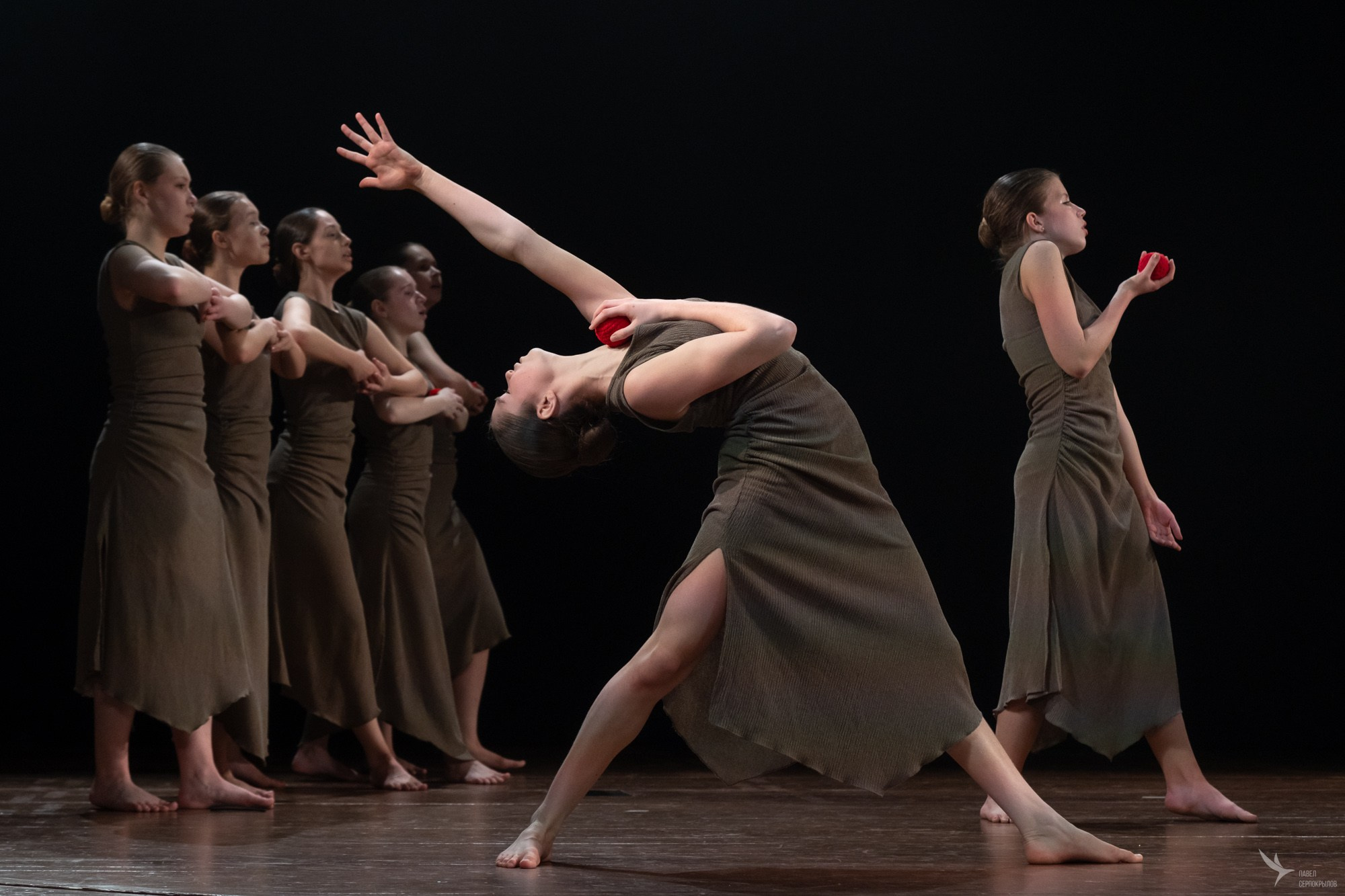 Хореографический спектакль «На след и Я». Репортажный фотограф в Казани Павел Серпокрылов