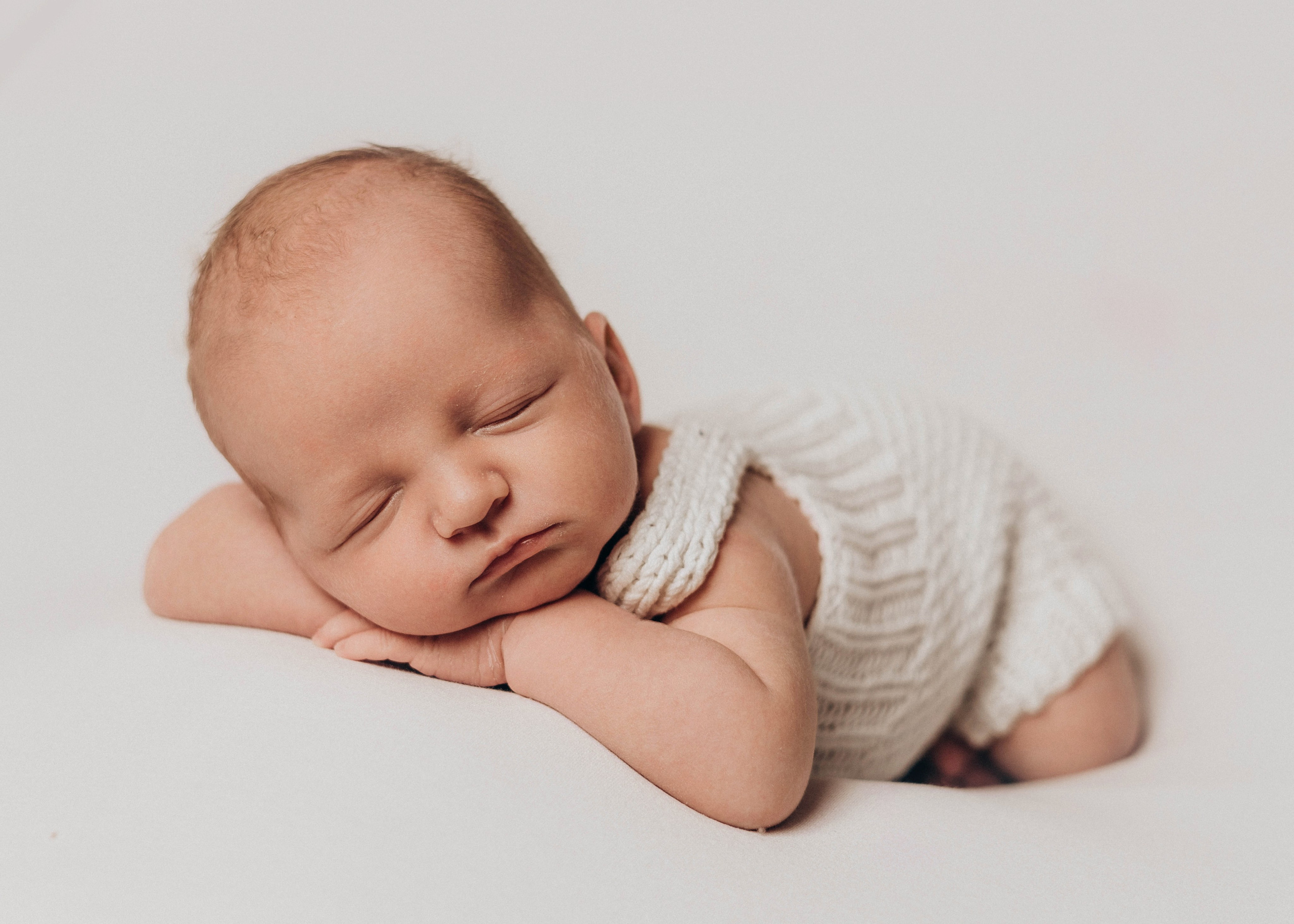 Подарочный сертификат. Фотосессия новорожденных в Москве и Московской области