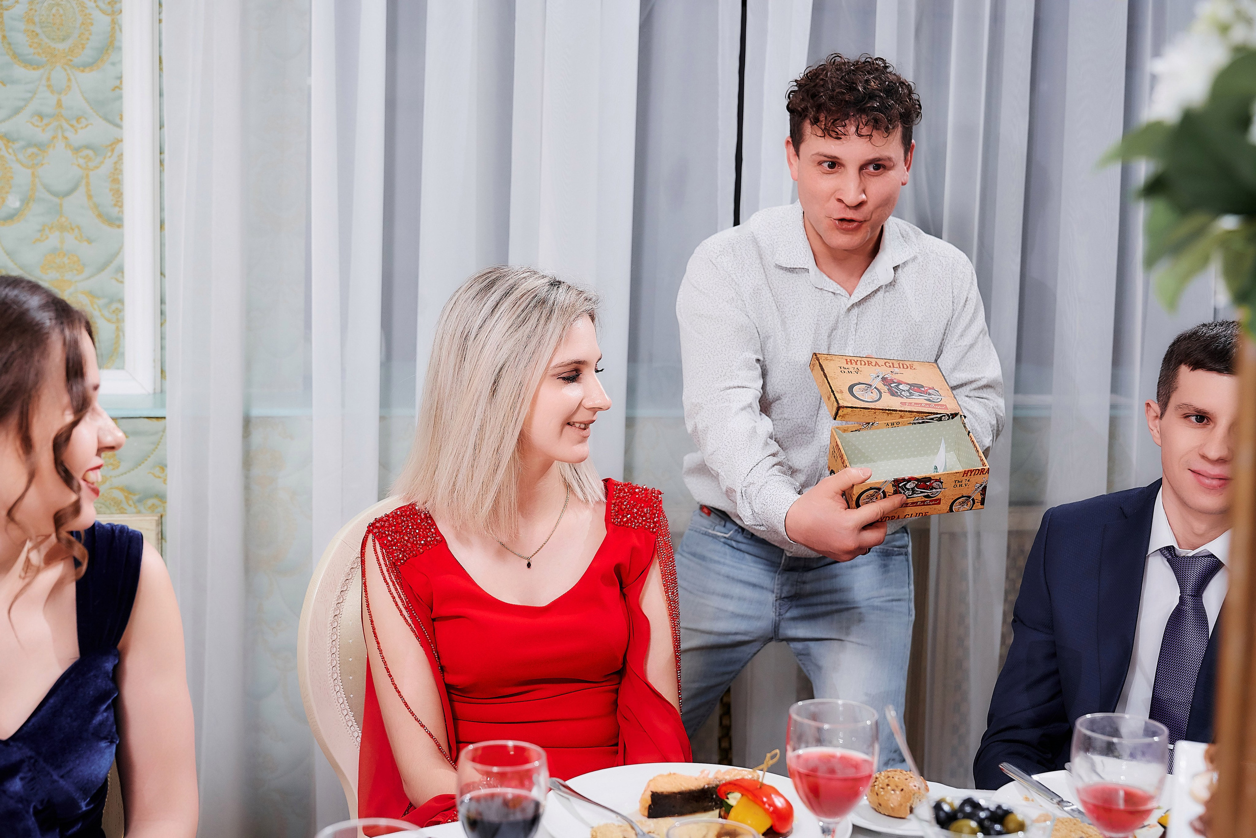 Свадьба Ивана и Валентины, роспись в ЗАГС ВДНХ