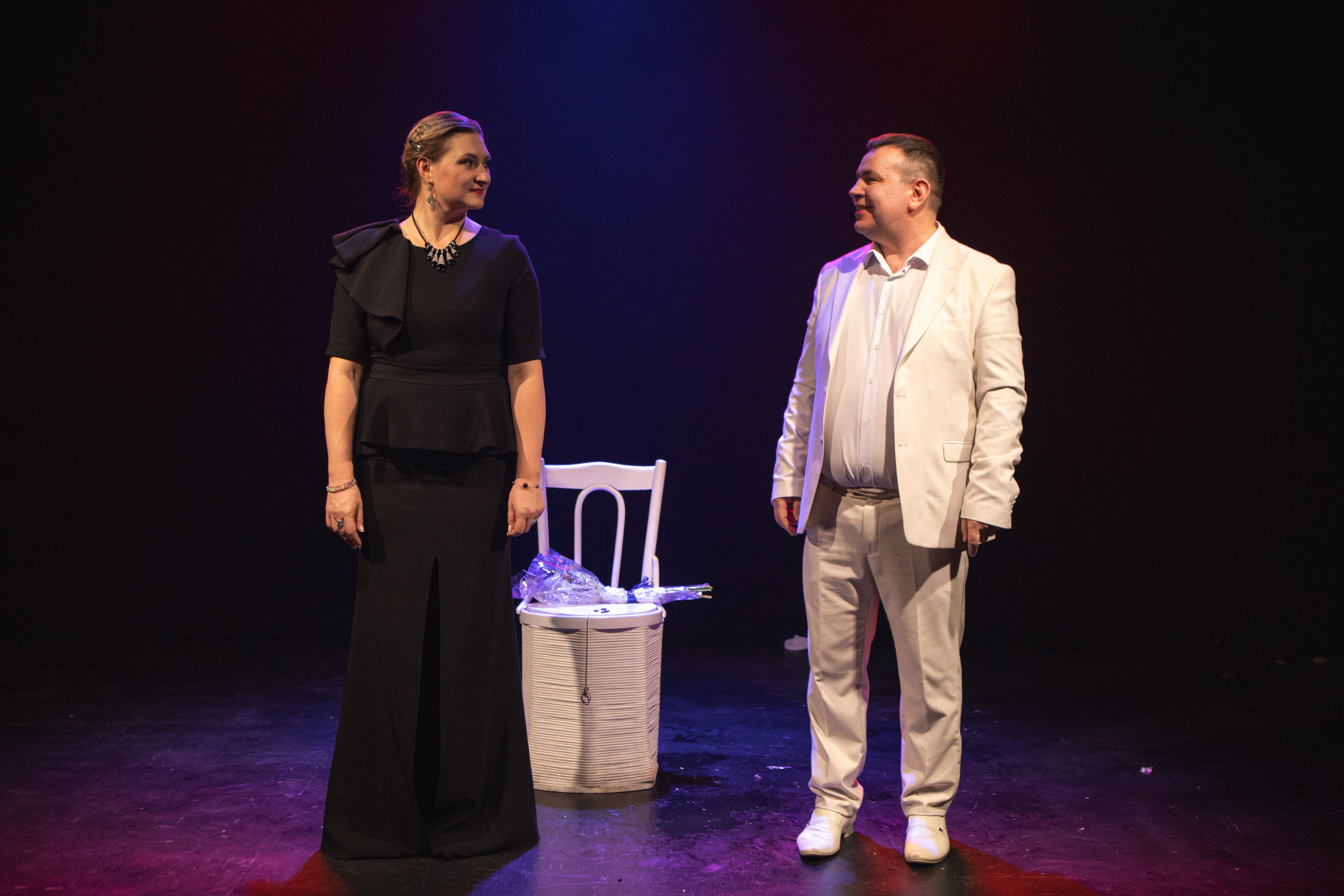 Спектакль «Любовь у сливного бачка». Репортажный фотограф в Перми Денис Голдобин