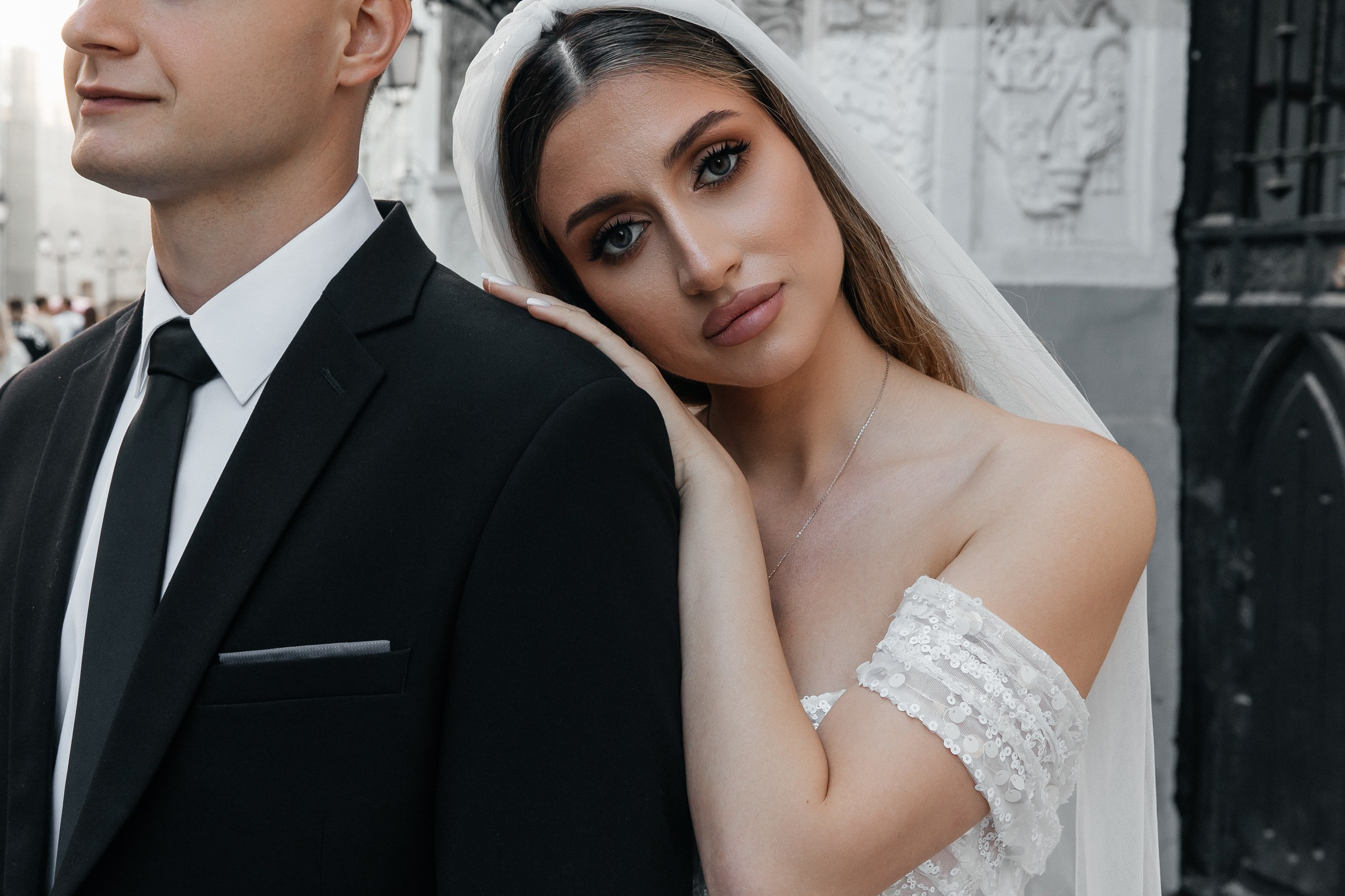 Свадебная фотосессия в Марриоте. Свадебный фотограф в Москве Элина Ларченкова. Фото, которые цепляют