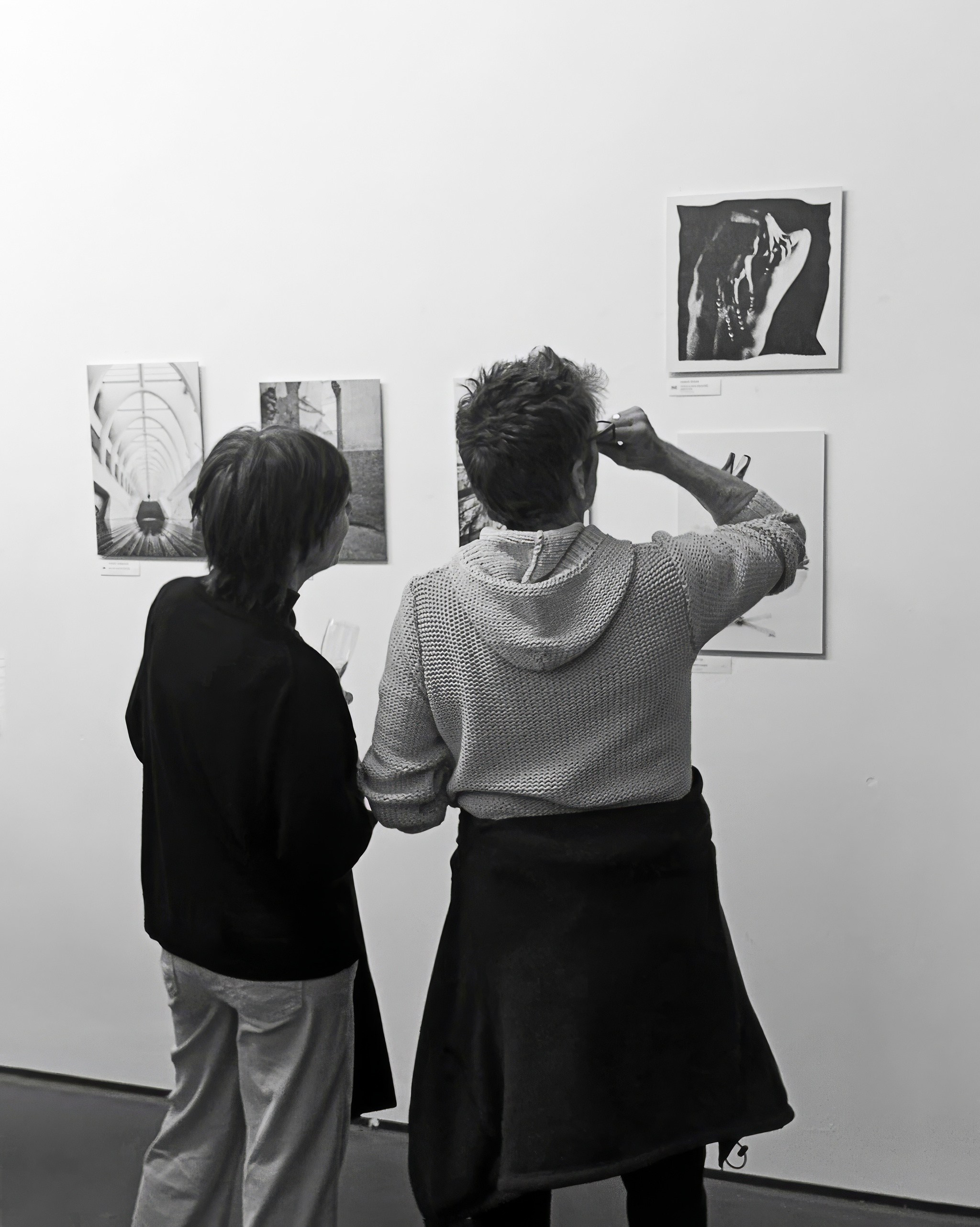 Purchase an artwork by Vladimir Borele