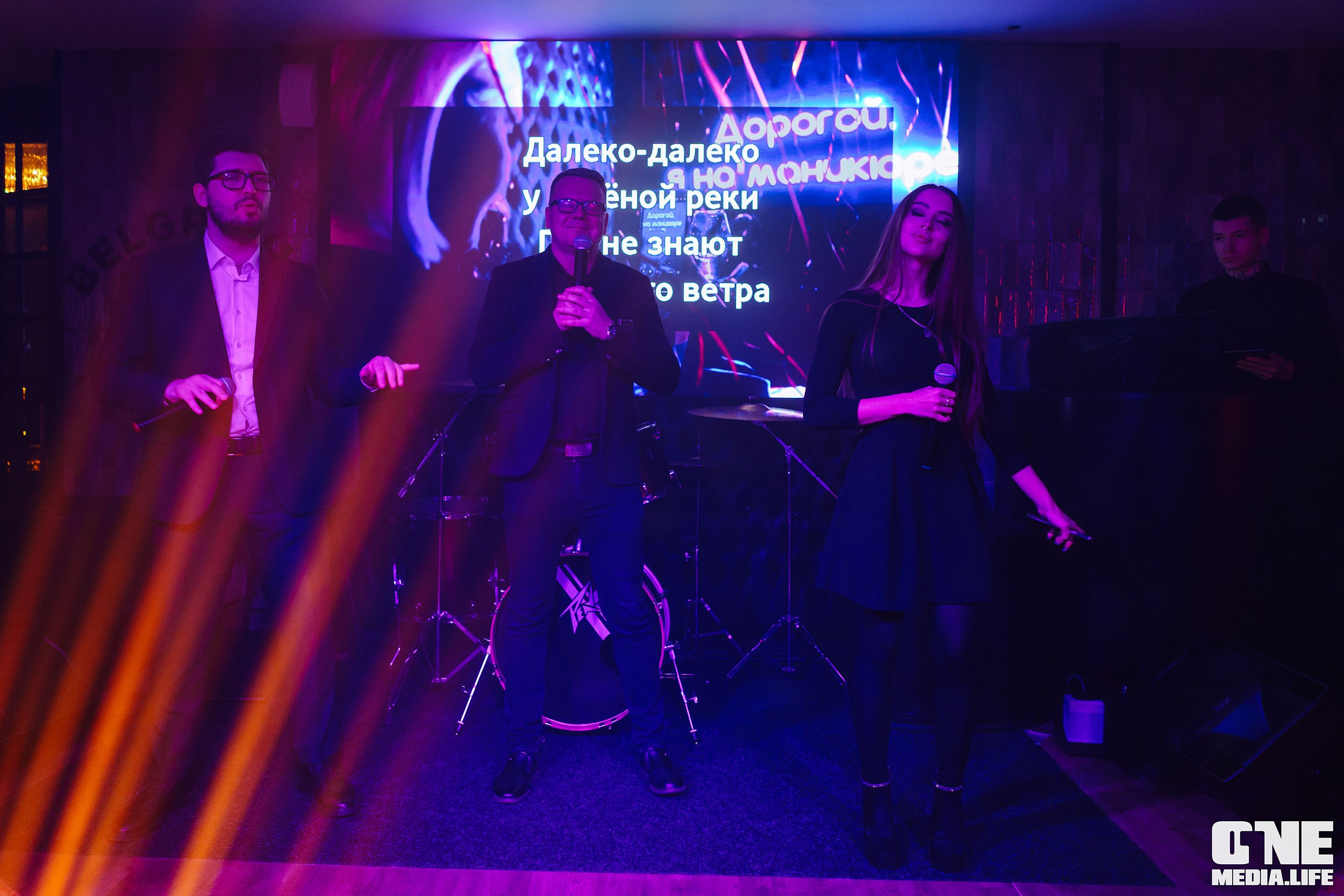 Фоторепортаж из караоке-клуба Белгравия. One Media Life: фоторепортажи, фотоотчеты с мероприятий и заведений