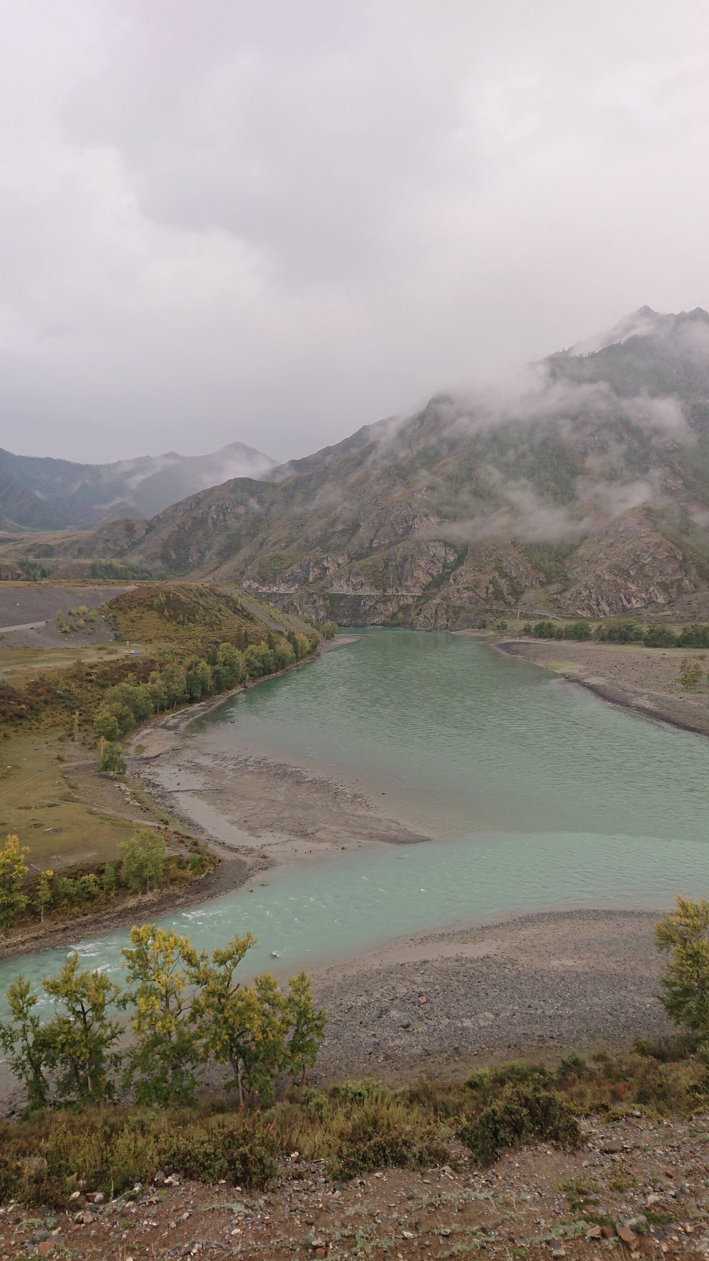Это не фотошоп. Я видел это в горах Алтая. Семоха Валерий. Фотограф