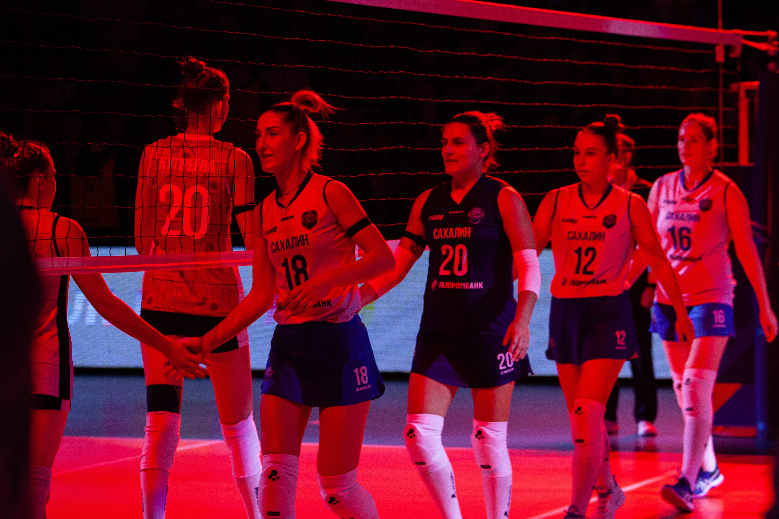 Один день из тура чемпионата России по волейболу. Кутузов Евгений Фотограф в Южно-Сахалинске