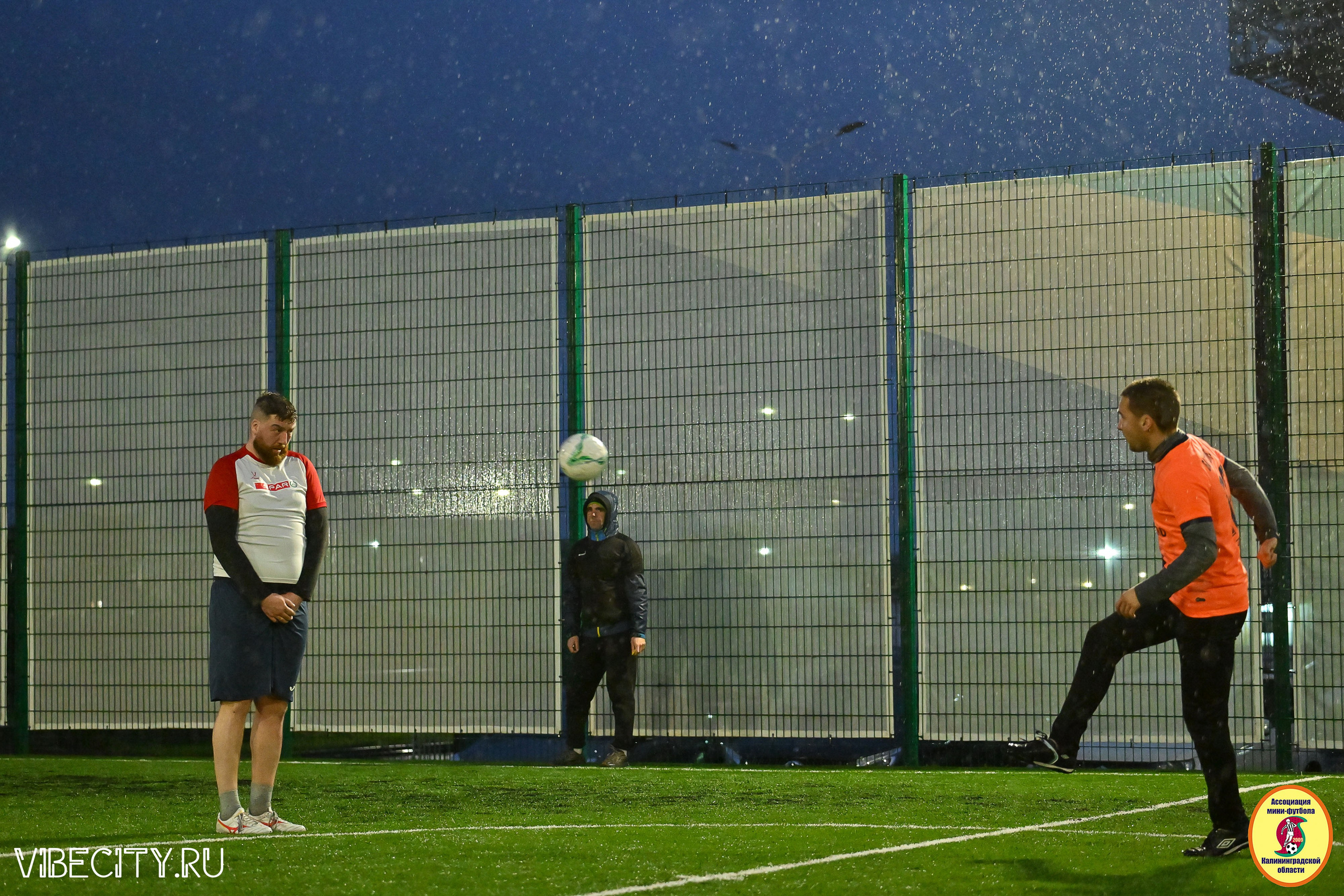 ИГРЫ МИНИ-ФУТБОЛЬНОЙ ЛИГИ. VIBECITY.RU Вайб Сити Ру Фоторепортажи Фотоотчеты Калининград