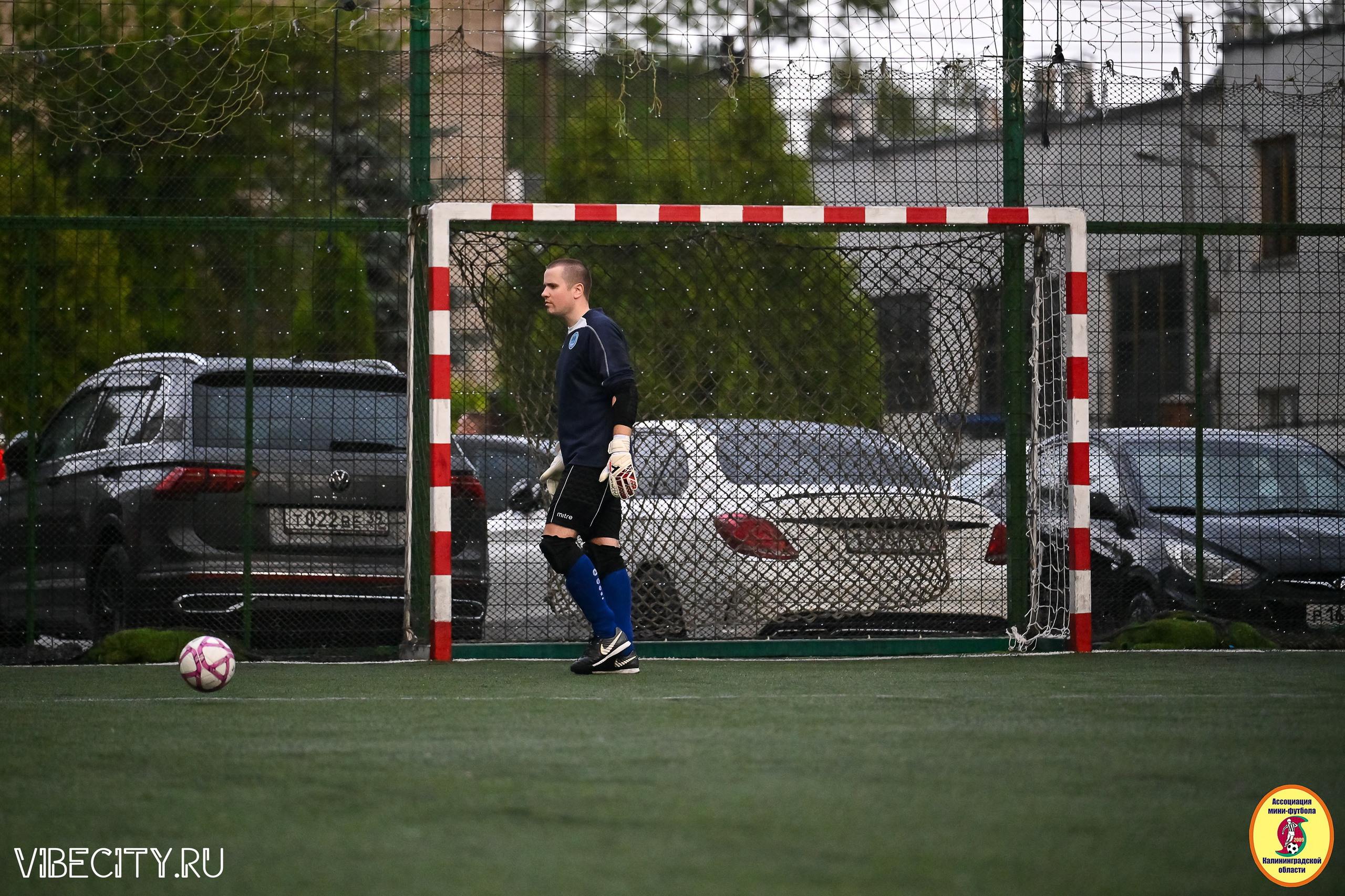 ИГРЫ МИНИ-ФУТБОЛЬНОЙ И КОРПОРАТИВНОЙ ЛИГИ. VIBECITY.RU Вайб Сити Ру Фоторепортажи Фотоотчеты Калининград
