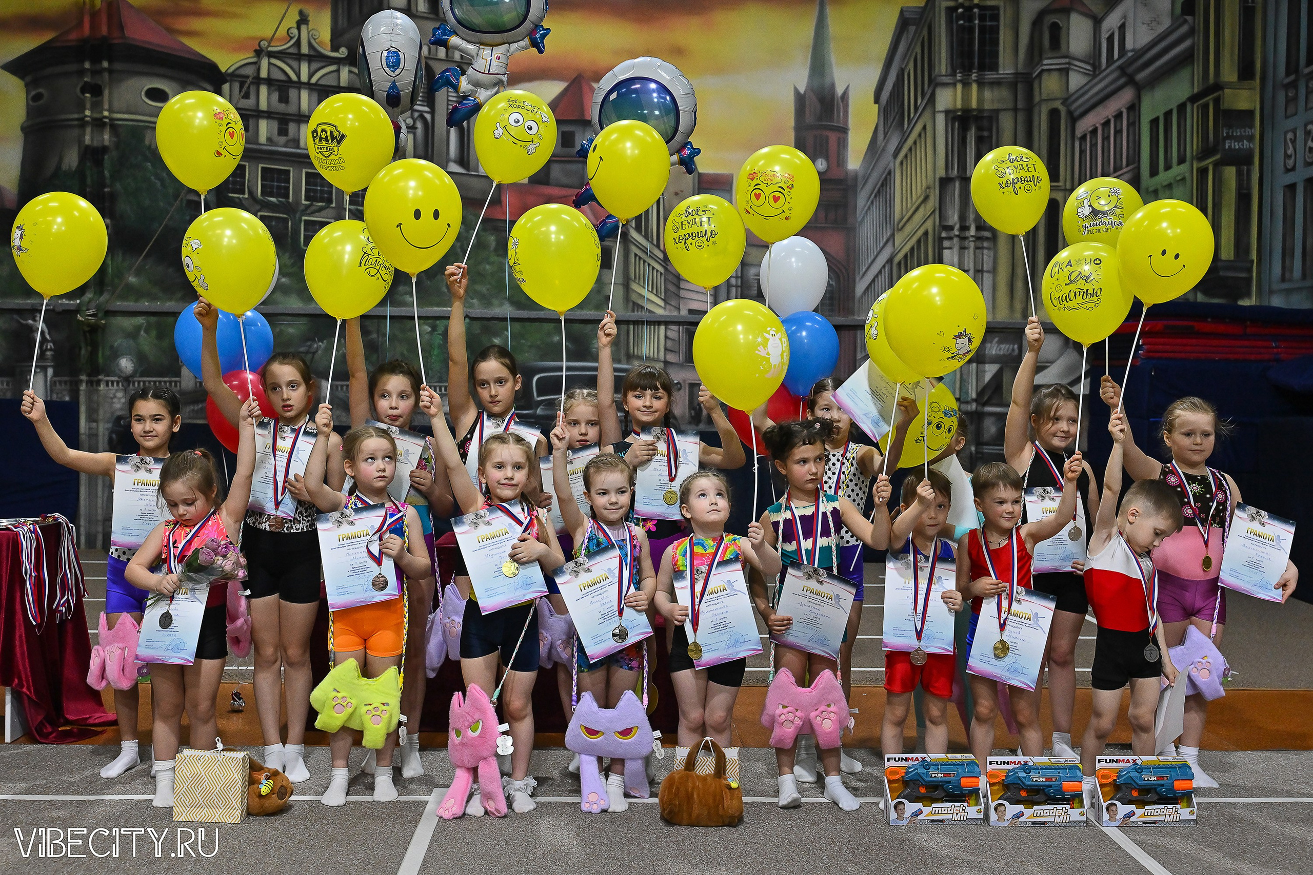 Контрольная тренировка по спортивной гимнастике. VIBECITY.RU Вайб Сити Ру Фоторепортажи Фотоотчеты Калининград