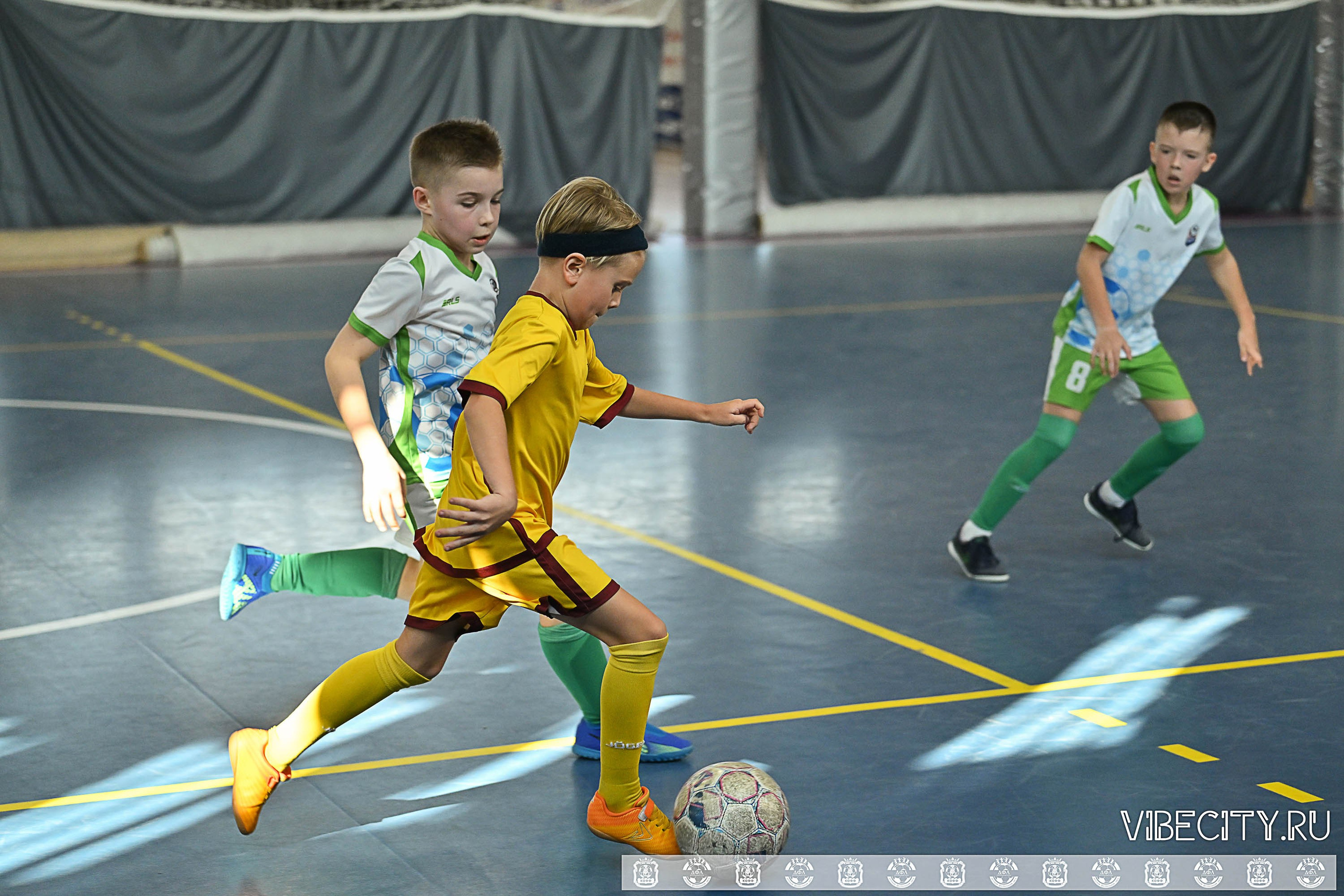 БАЛТИЙСКАЯ ЛИГА ПО ФУТЗАЛУ U10. VIBECITY.RU Вайб Сити Ру Фоторепортажи Фотоотчеты Калининград