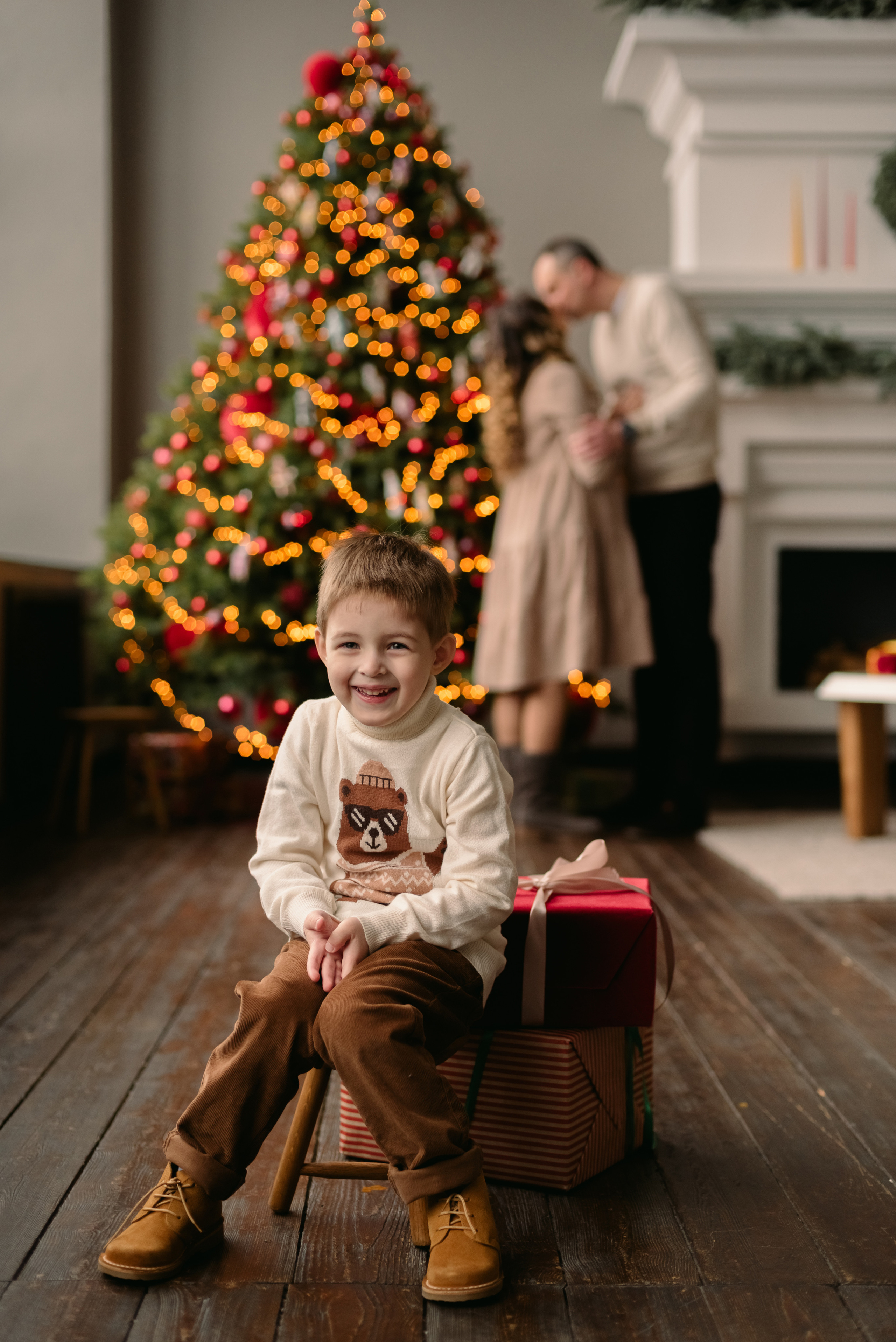 Семейная фотосессия в студии. Фотограф Юлия Кондратьева
