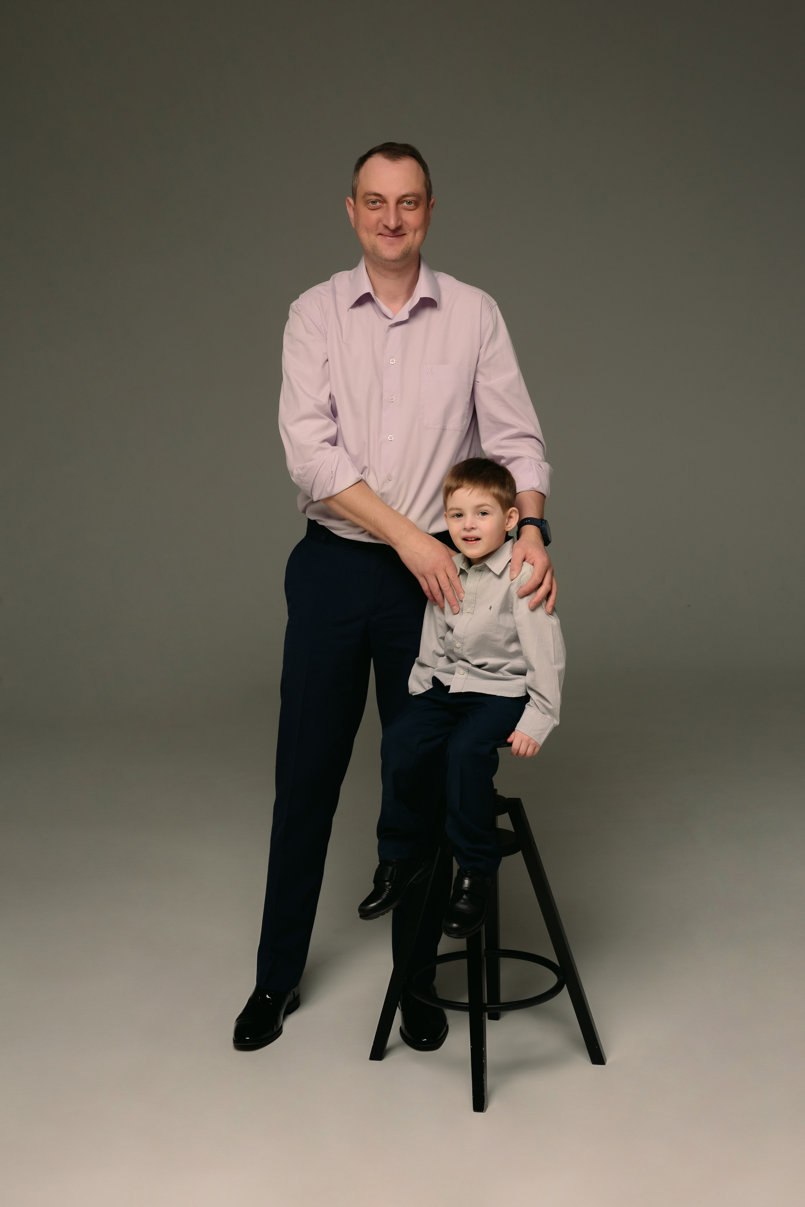 Семейная фотосессия в студии. Фотограф Юлия Кондратьева