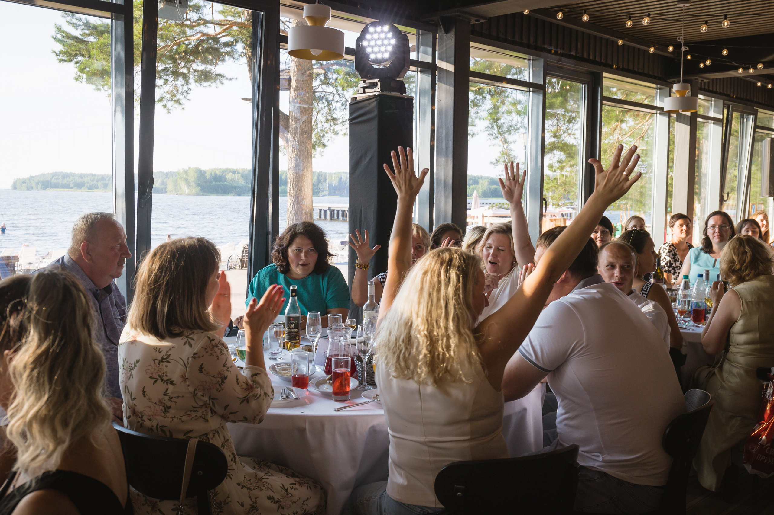 Фотосъемка корпоратива на Горьковском море. Фотограф для компаний и предпринимателей в Нижнем Новгороде и Нижегородской области