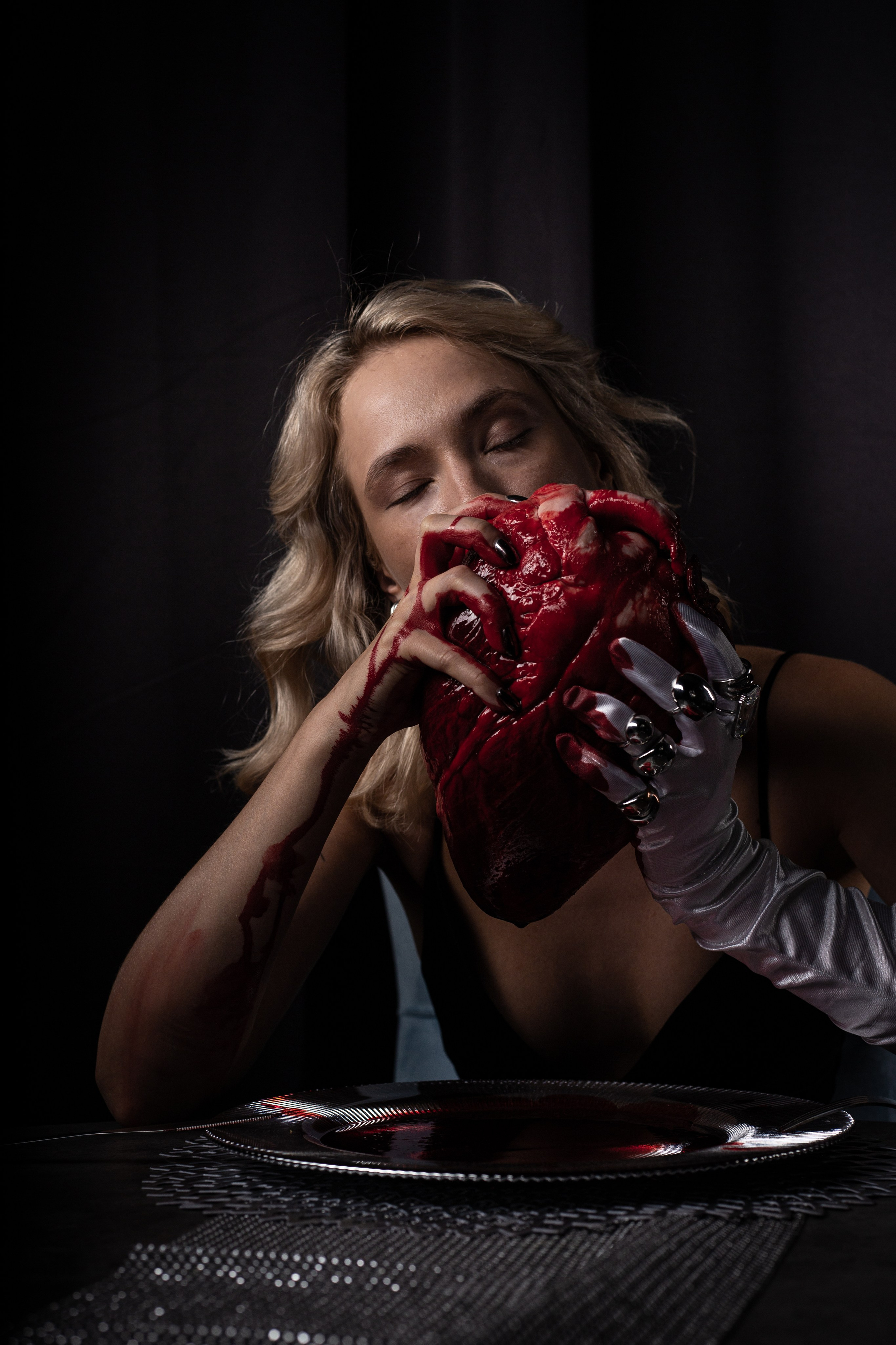 Идейный и портретный фотограф в Москве Ксения Берелет