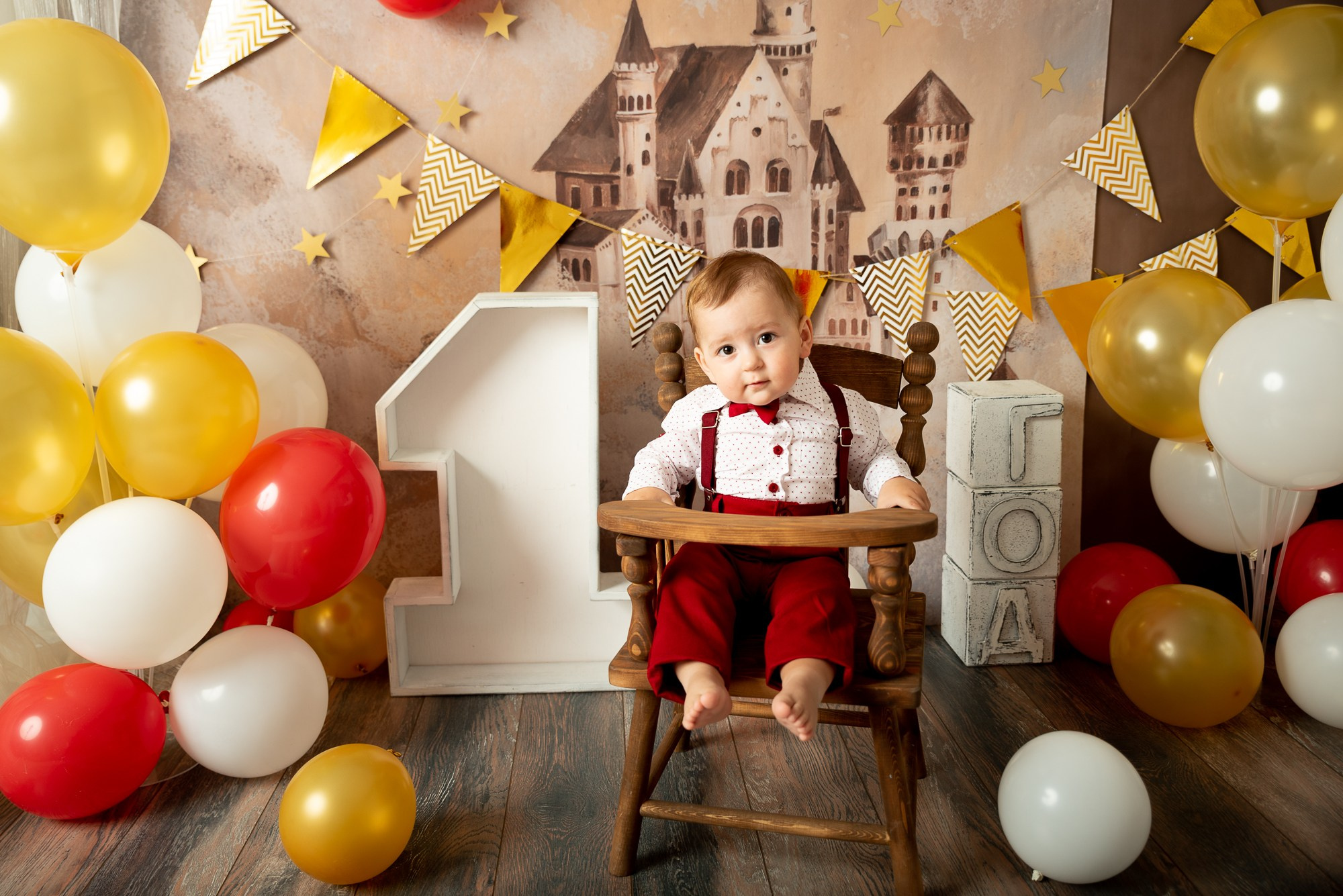 Годовасие ВСЕ ВКЛЮЧЕНО малыш Михаил. Фотограф новорожденных в Нижневартовске Лара Курдюкова